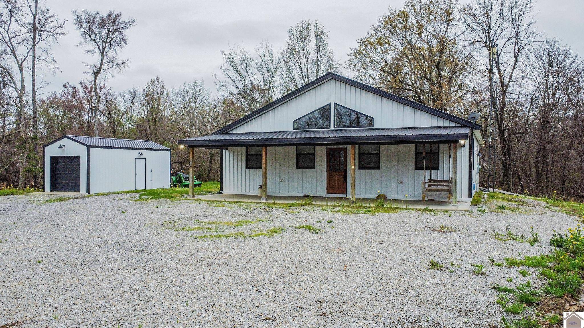 Nebo, Hopkins Cty., KY 42441,3333 Coiltown Road