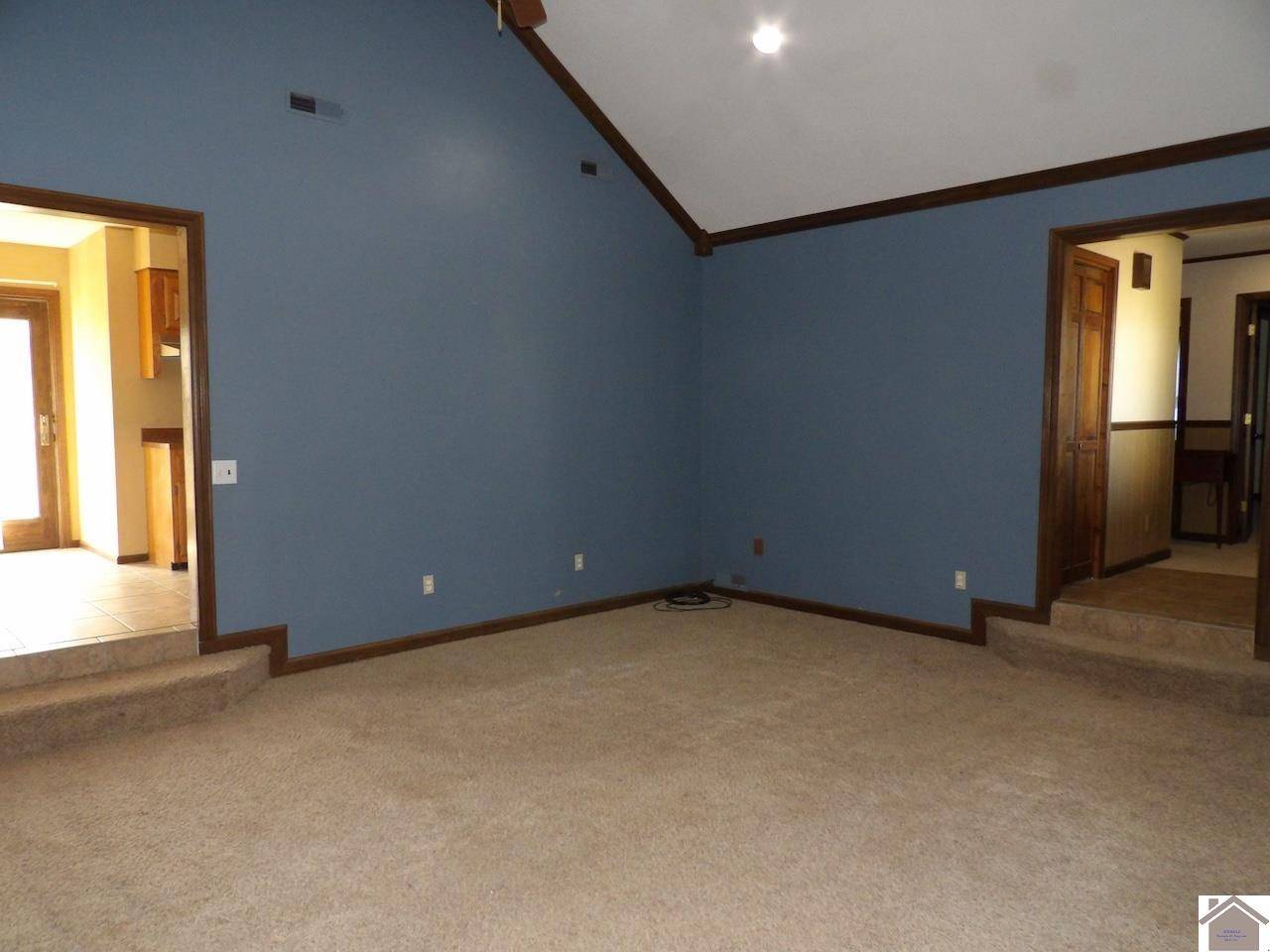 Benton, KY 42025,2301 Jackson School Rd