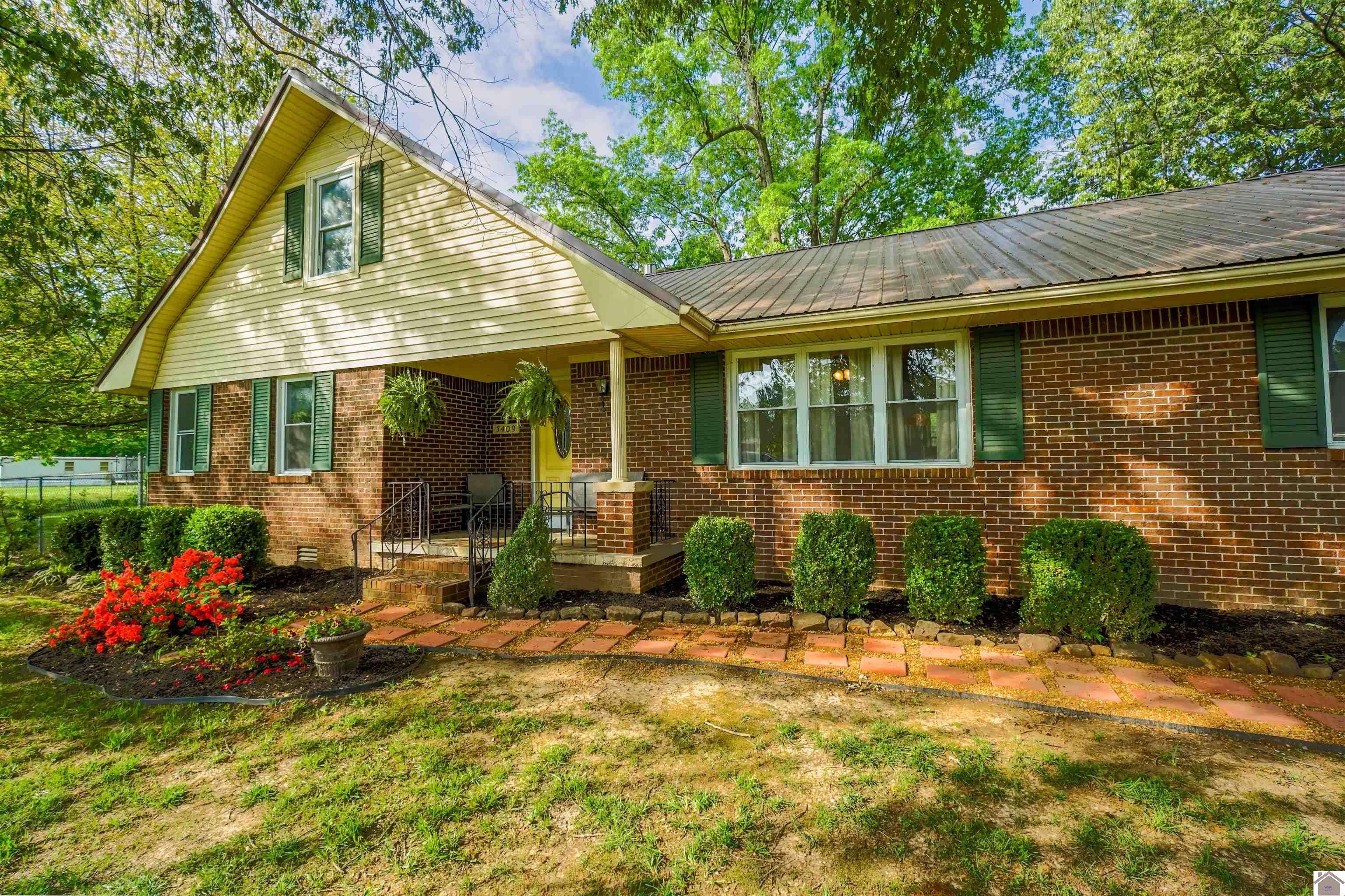 Paducah, KY 42003,3409 Benton Rd