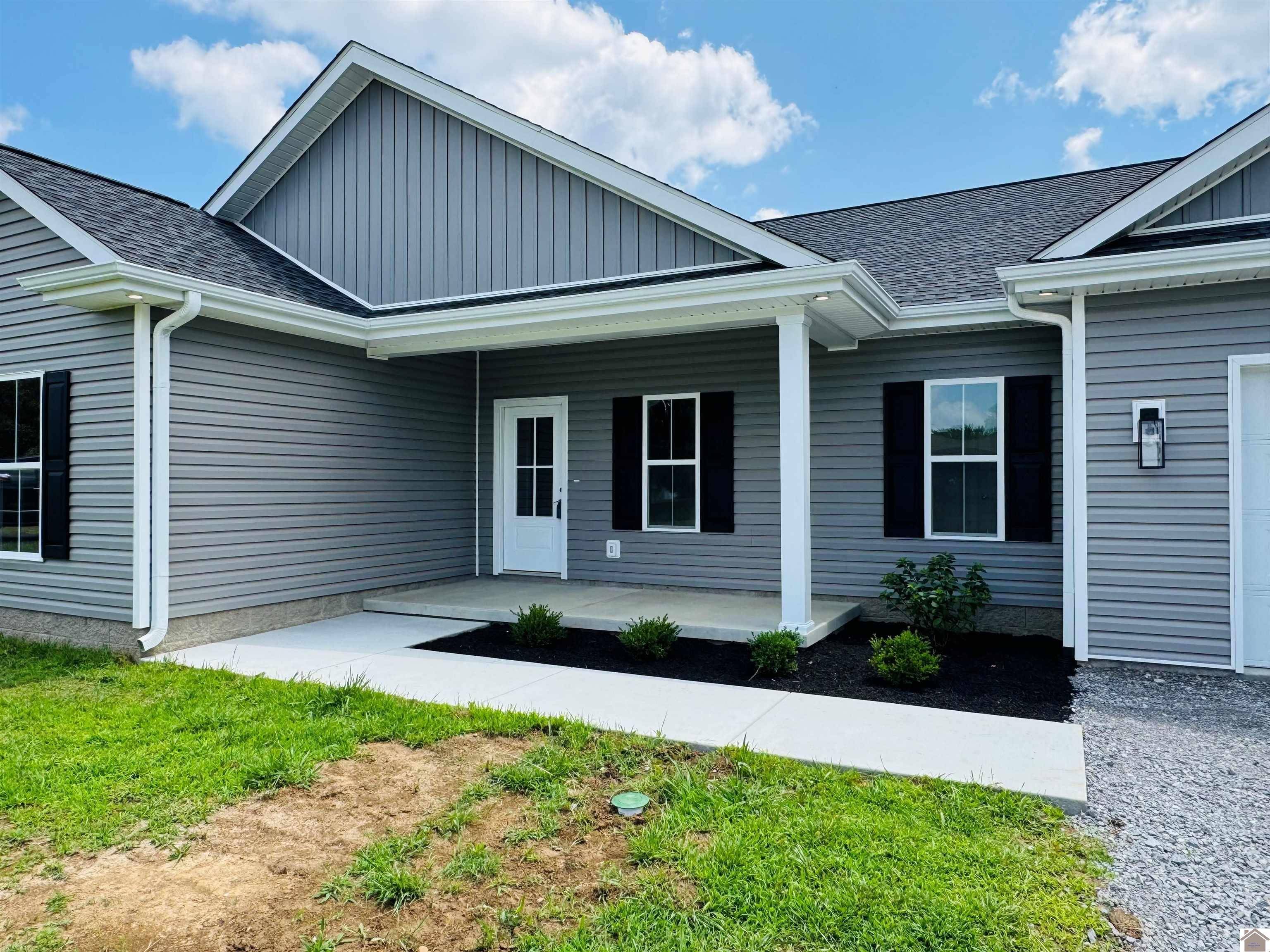 Paducah, KY 42001,310 Geraldine Dr