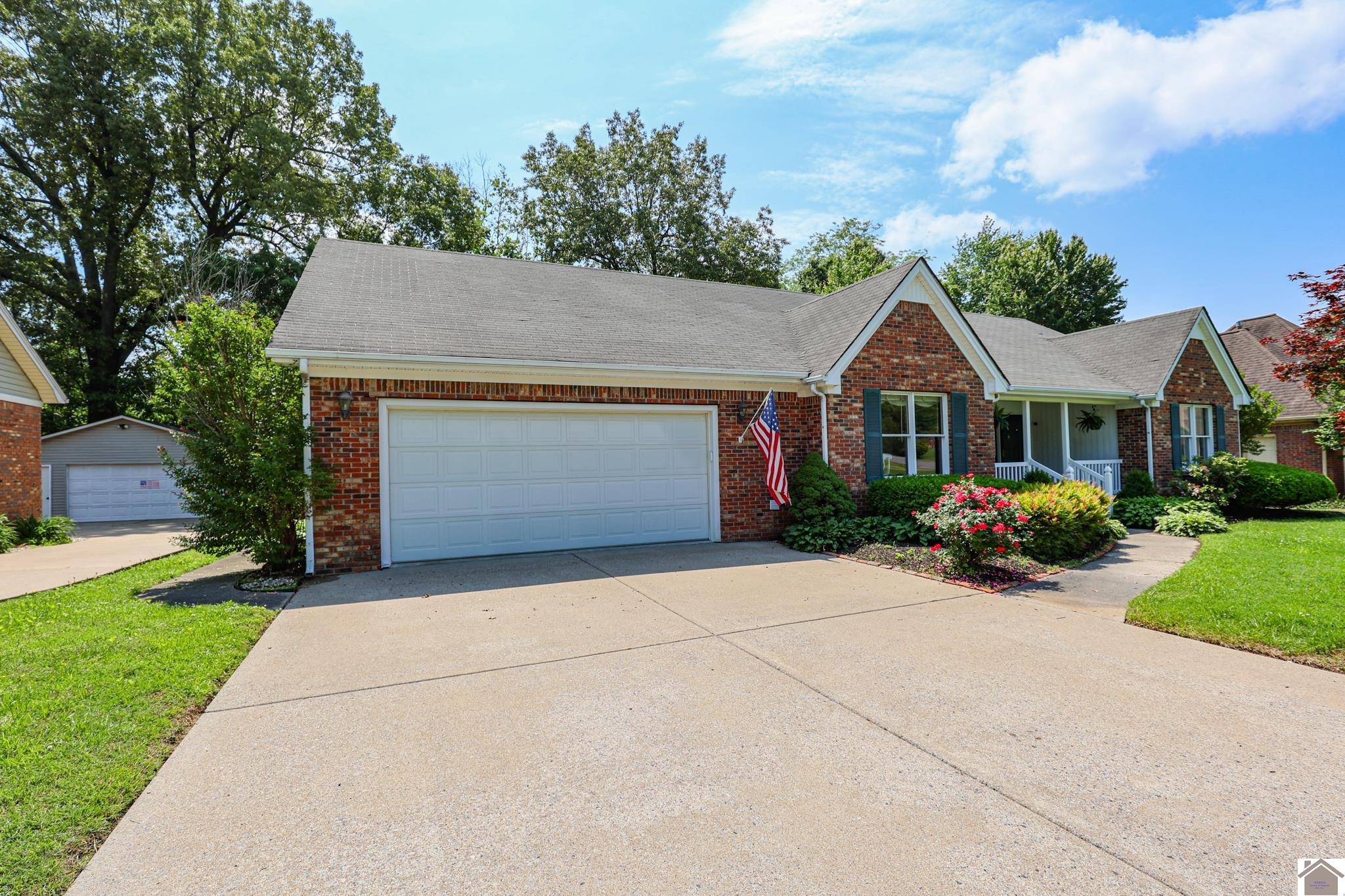 Paducah, KY 42001,3730 Plymouth Rd