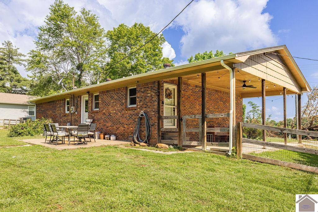 Murray, KY 42071,1667 Irvin Cobb Road