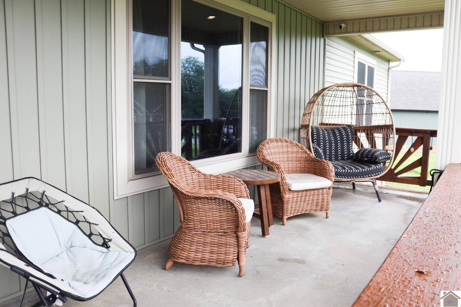 Mayfield, KY 42066,257 Mallard Cove Rd