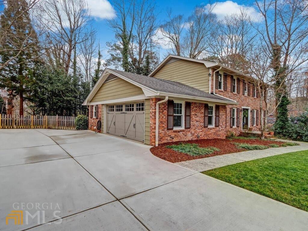 Atlanta, GA 30338,2348 Leisure LN