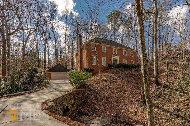 Sandy Springs, GA 30328,6090 River Chase CIR