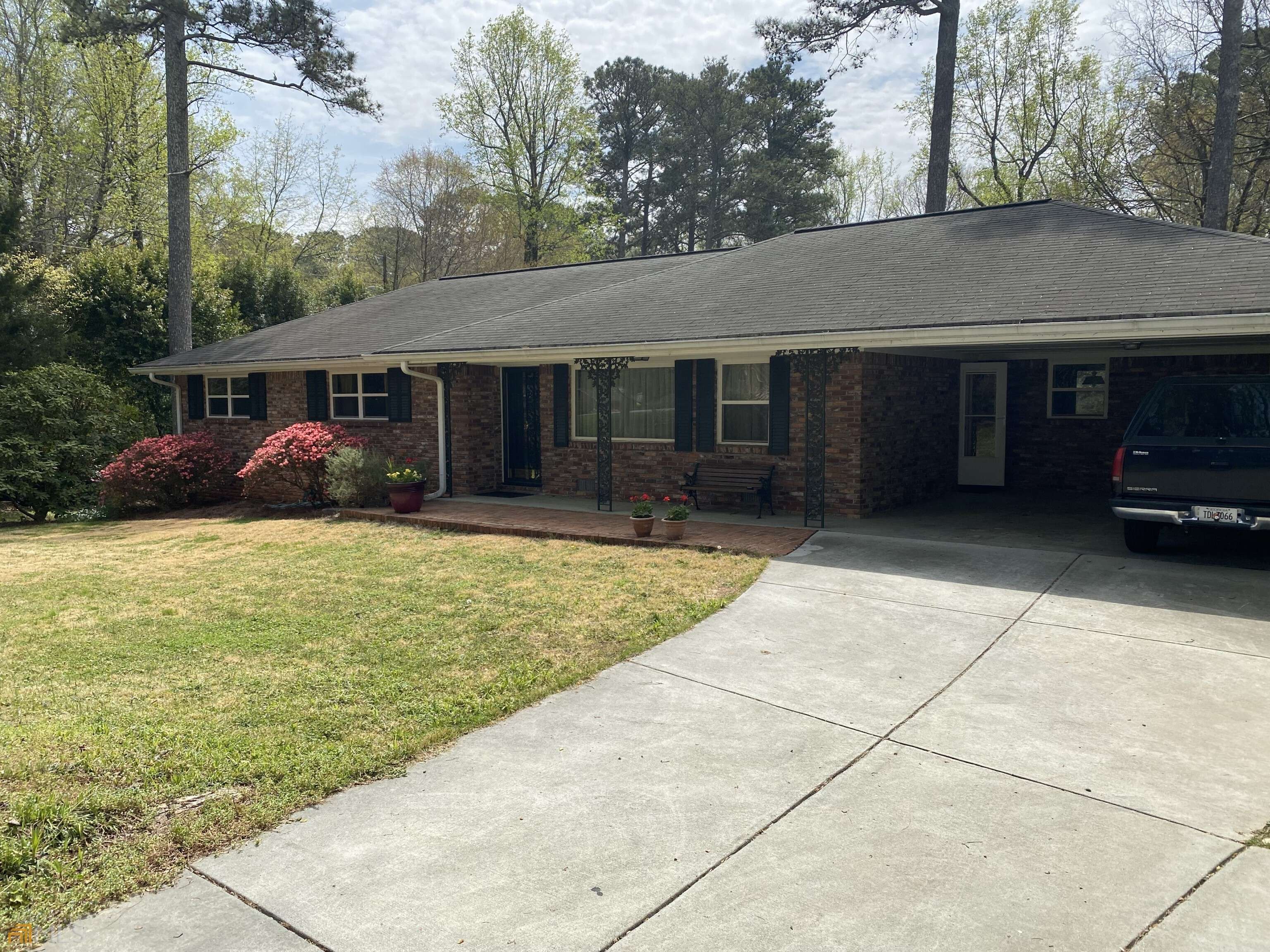 Tucker, GA 30084,3883 Midvale RD