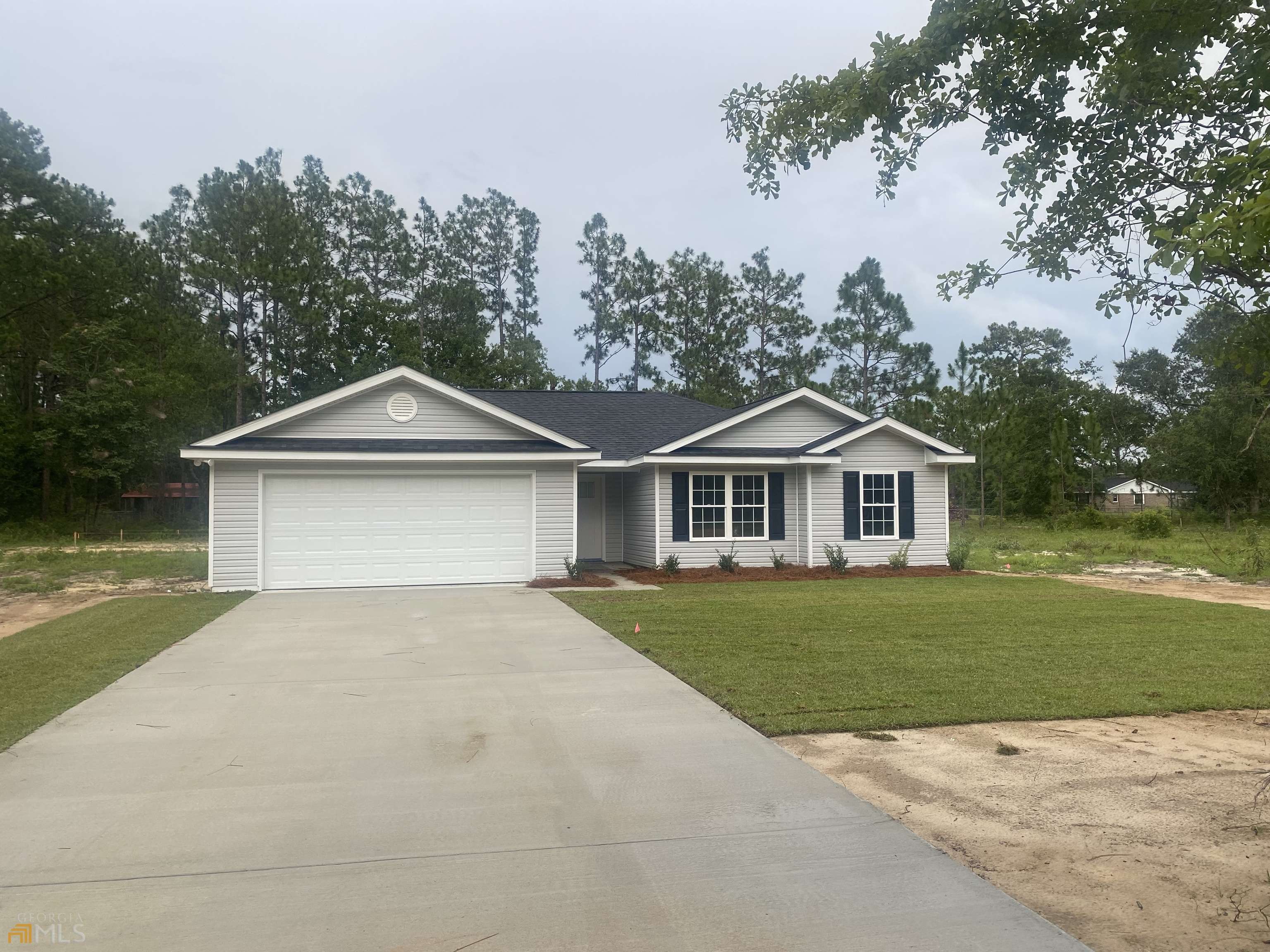 Jesup, GA 31545,117 Bunion Drive