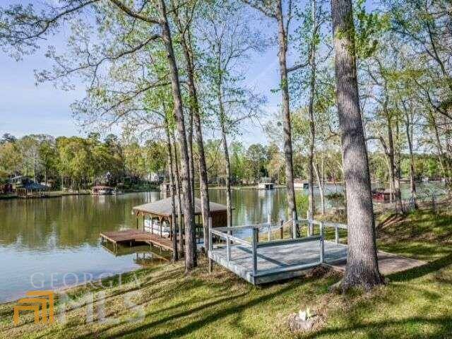 Milledgeville, GA 31061,305 W Lakeview DR NE