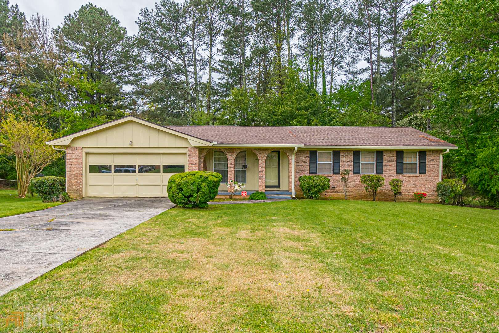 Riverdale, GA 30296,6361 Thornhedge DR