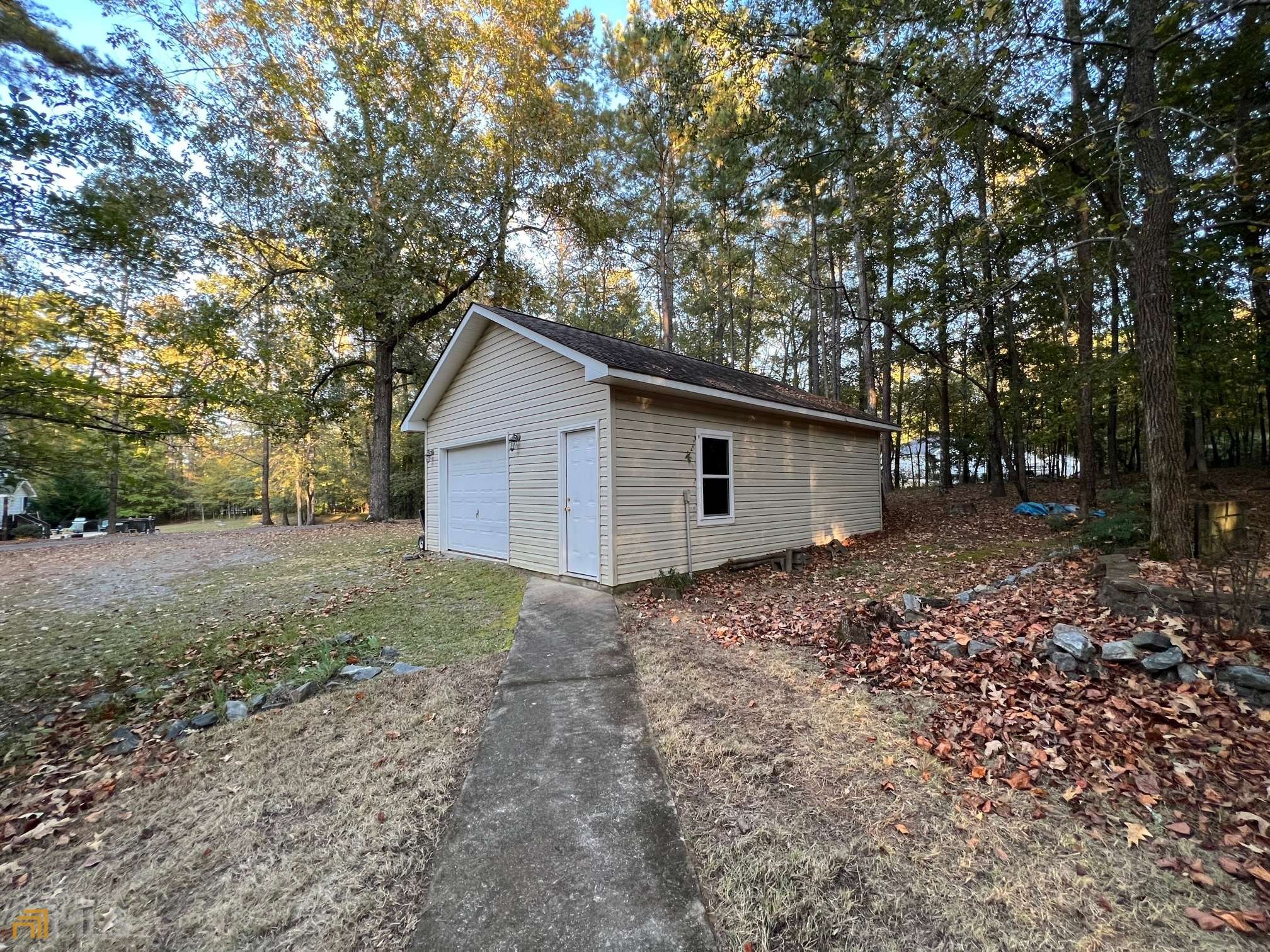 Eatonton, GA 31024,114 Oak Leaf CIR