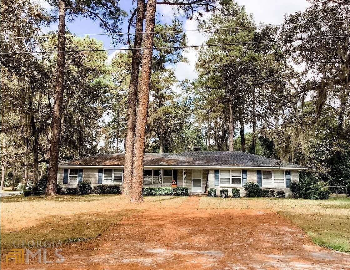 Valdosta, GA 31602,910 Pineridge DR