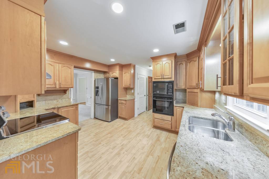 Marietta, GA 30067,867 Countryside CT SE