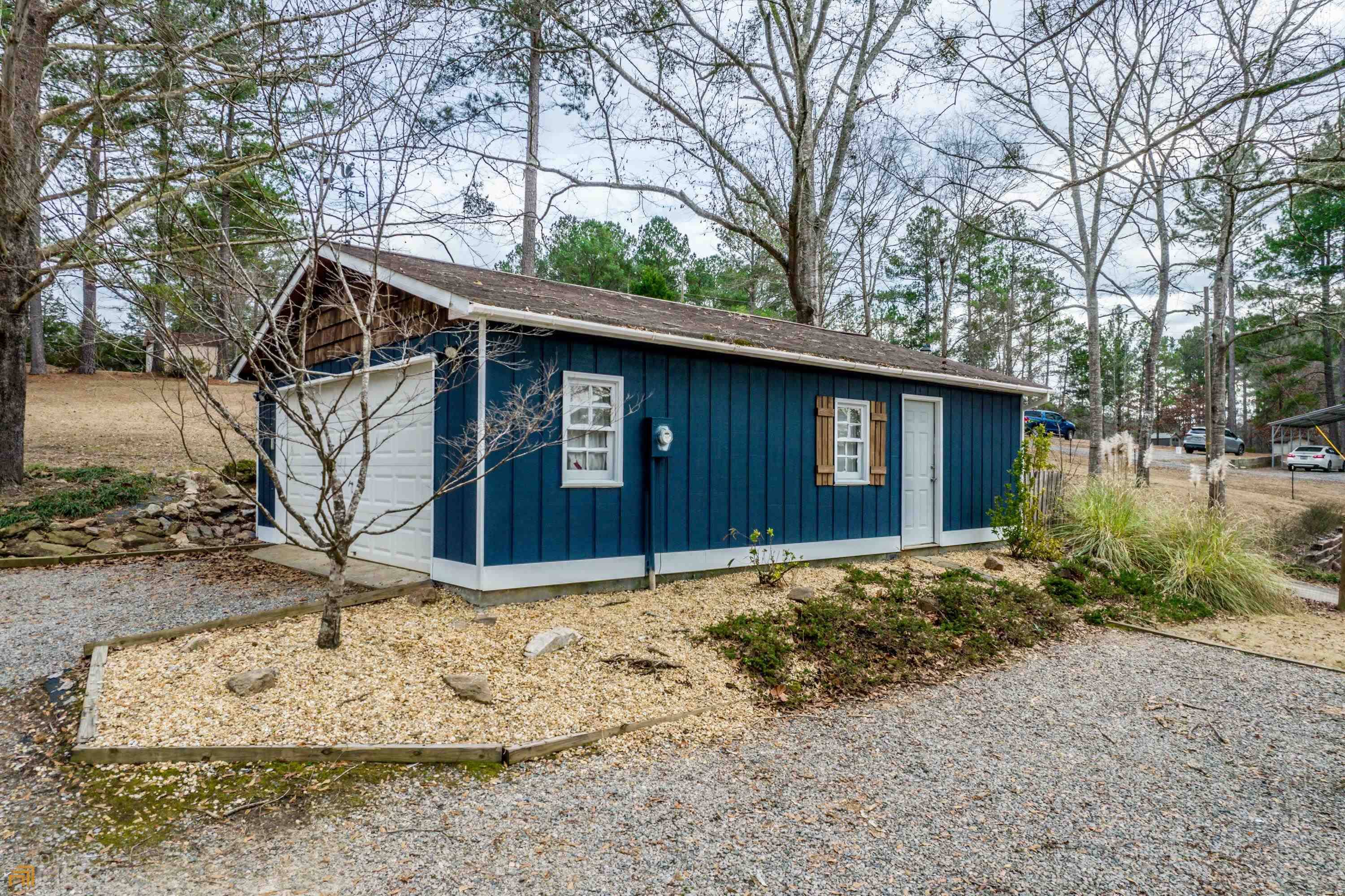 Eatonton, GA 31024,150 Possum Point DR