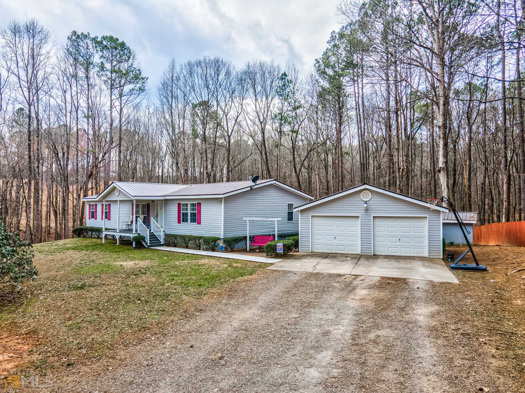 Canton, GA 30114,1041 Martin LN