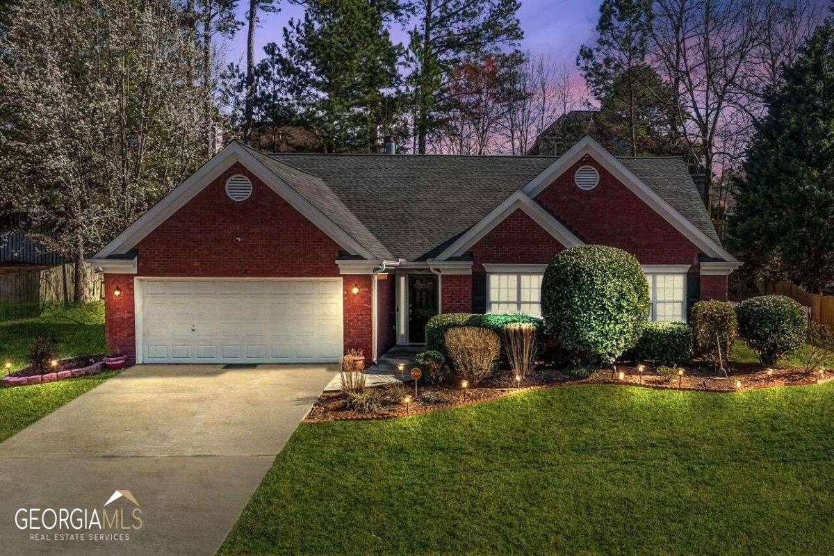 Grayson, GA 30017,2285 Cobble Creek LN