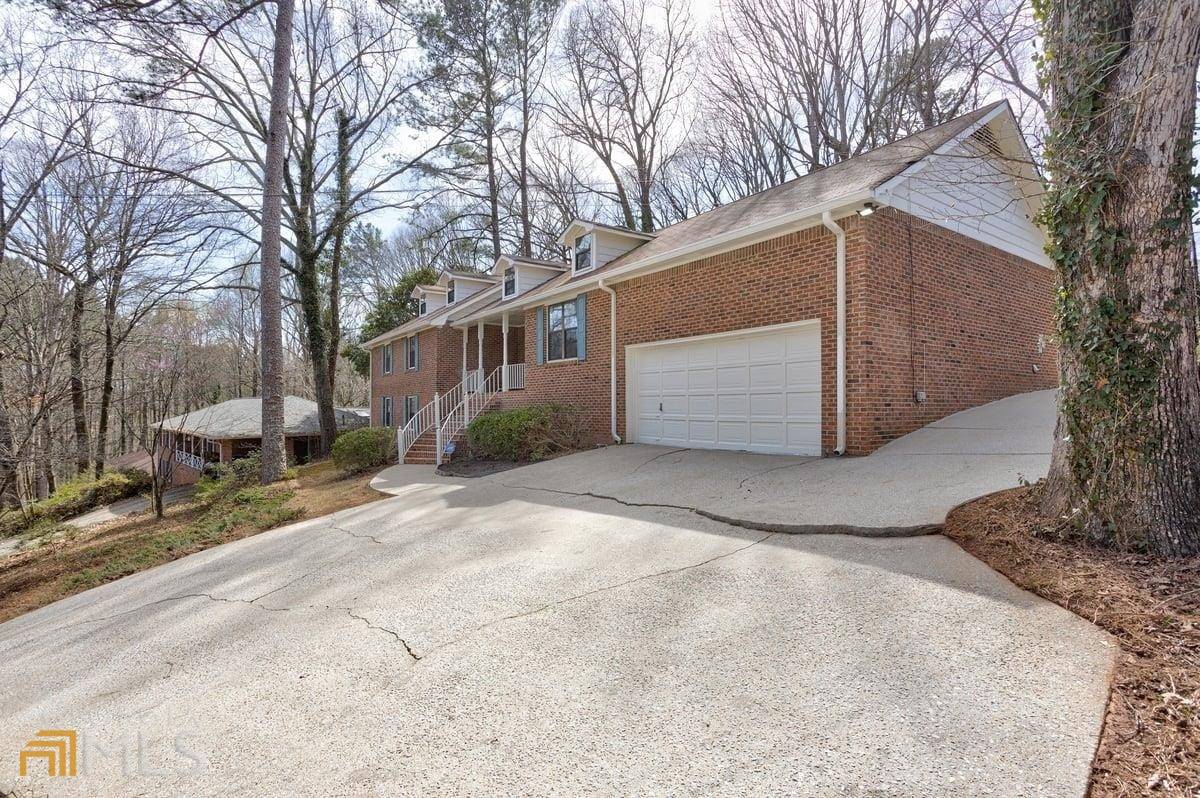 Stone Mountain, GA 30087,1697 Grandeus LN SW