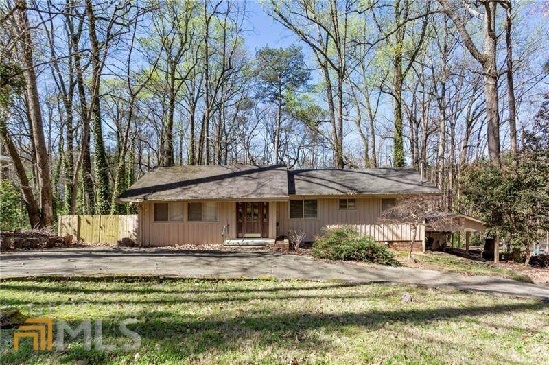 Sandy Springs, GA 30328,6384 Cherry Tree LN