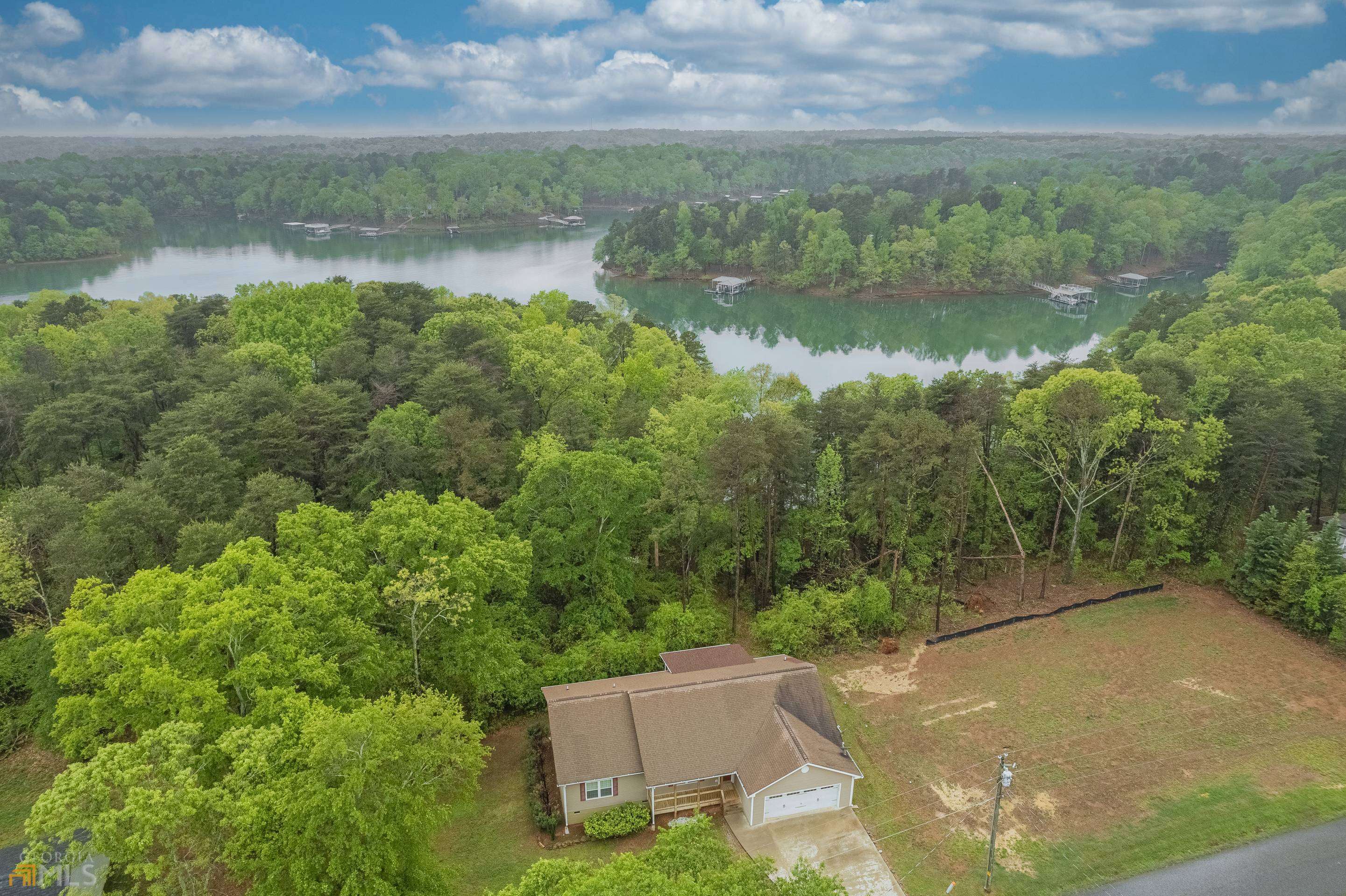 Hartwell, GA 30643,550 Hidden Point RD