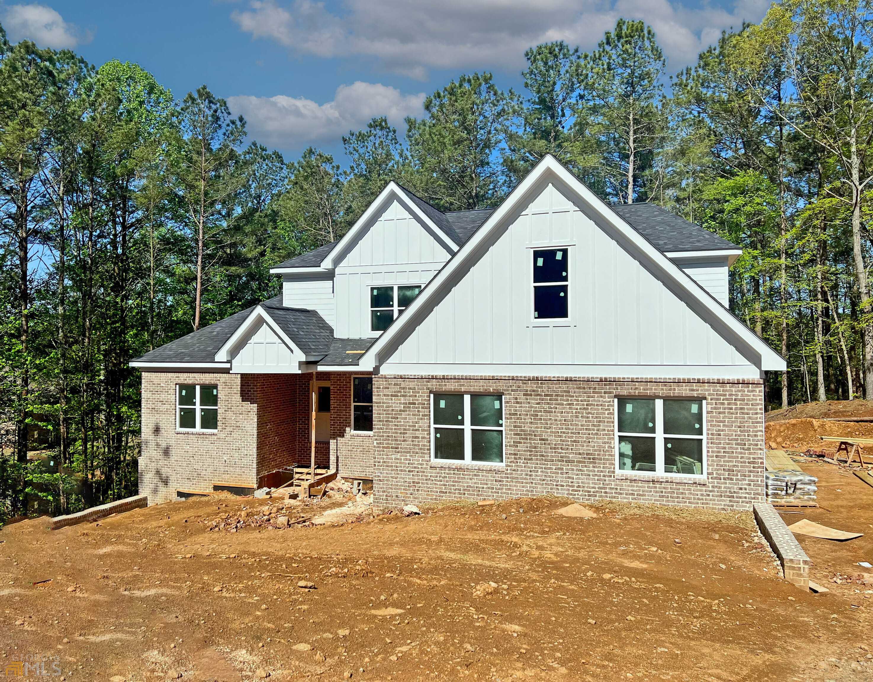 White, GA 30184,15 Lake CT