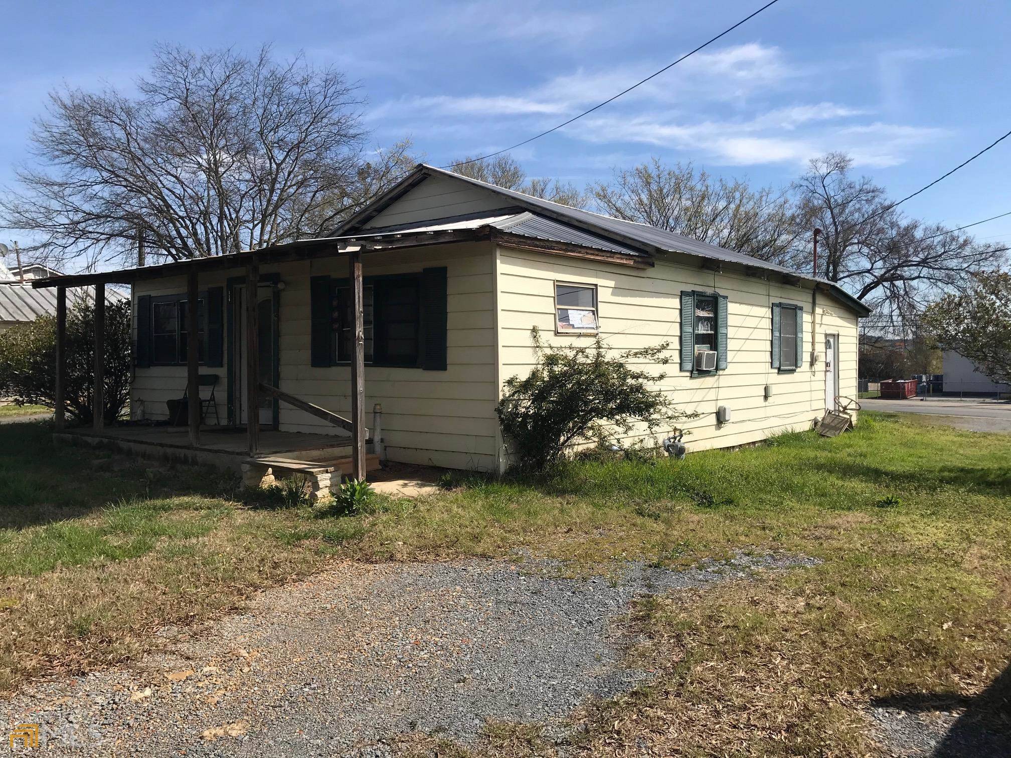 Adairsville, GA 30103,114 Hill ST