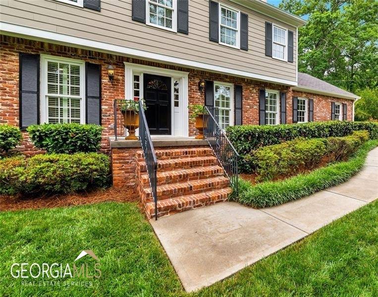 Dunwoody, GA 30338,2549 Riverglenn CIR