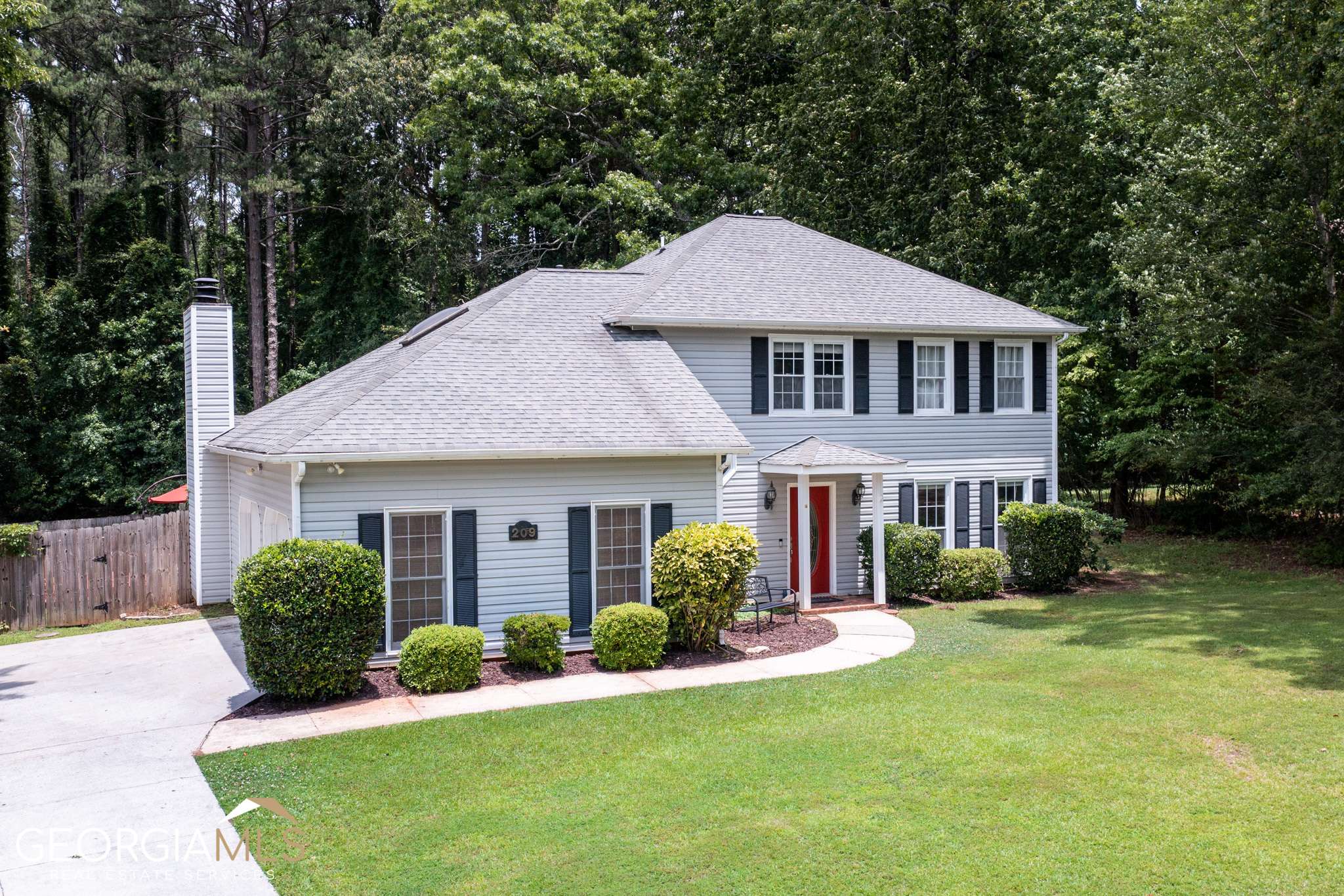 Peachtree City, GA 30269,209 Shadowood LN