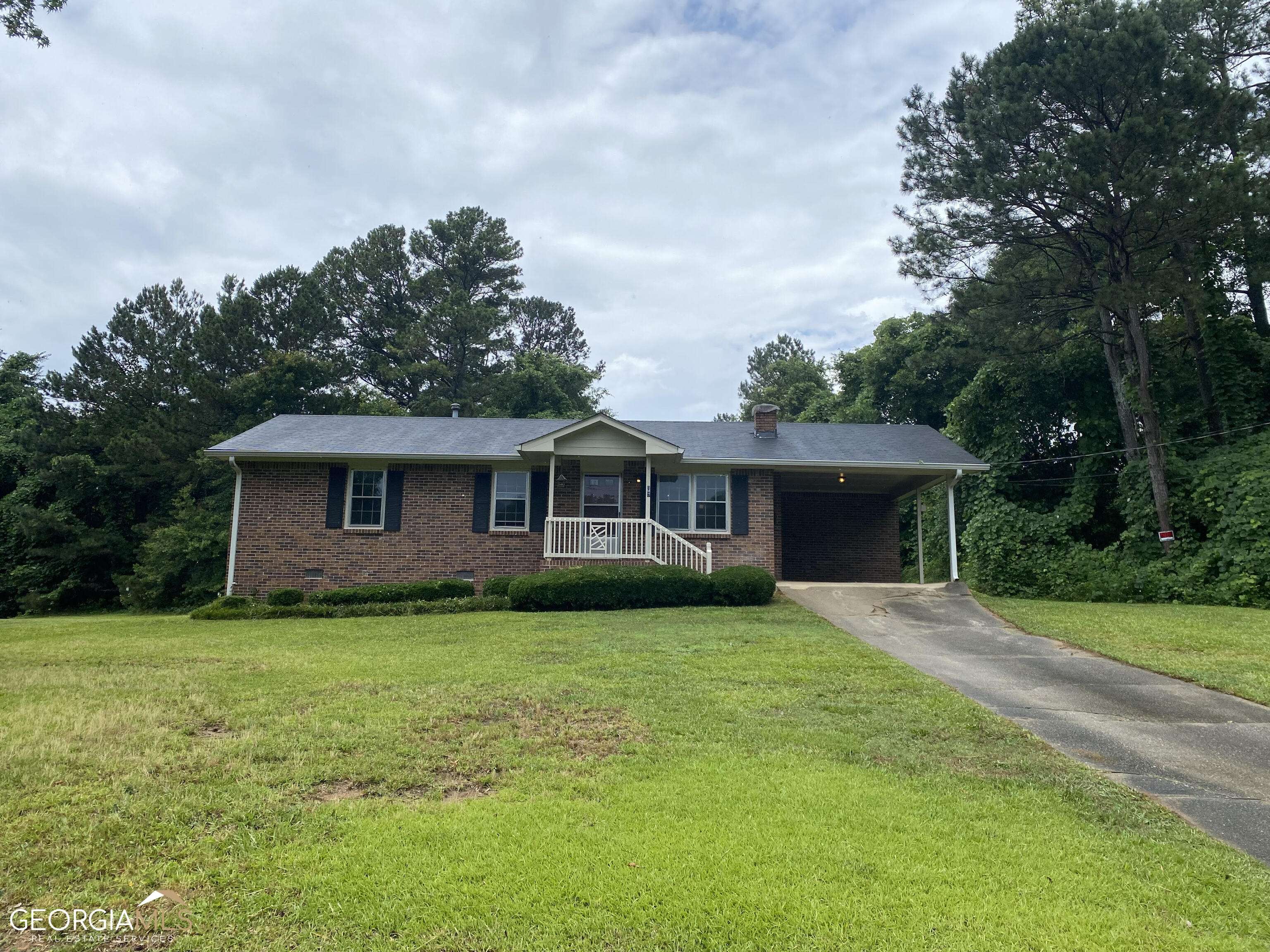 Winder, GA 30680,33 Savannah ST