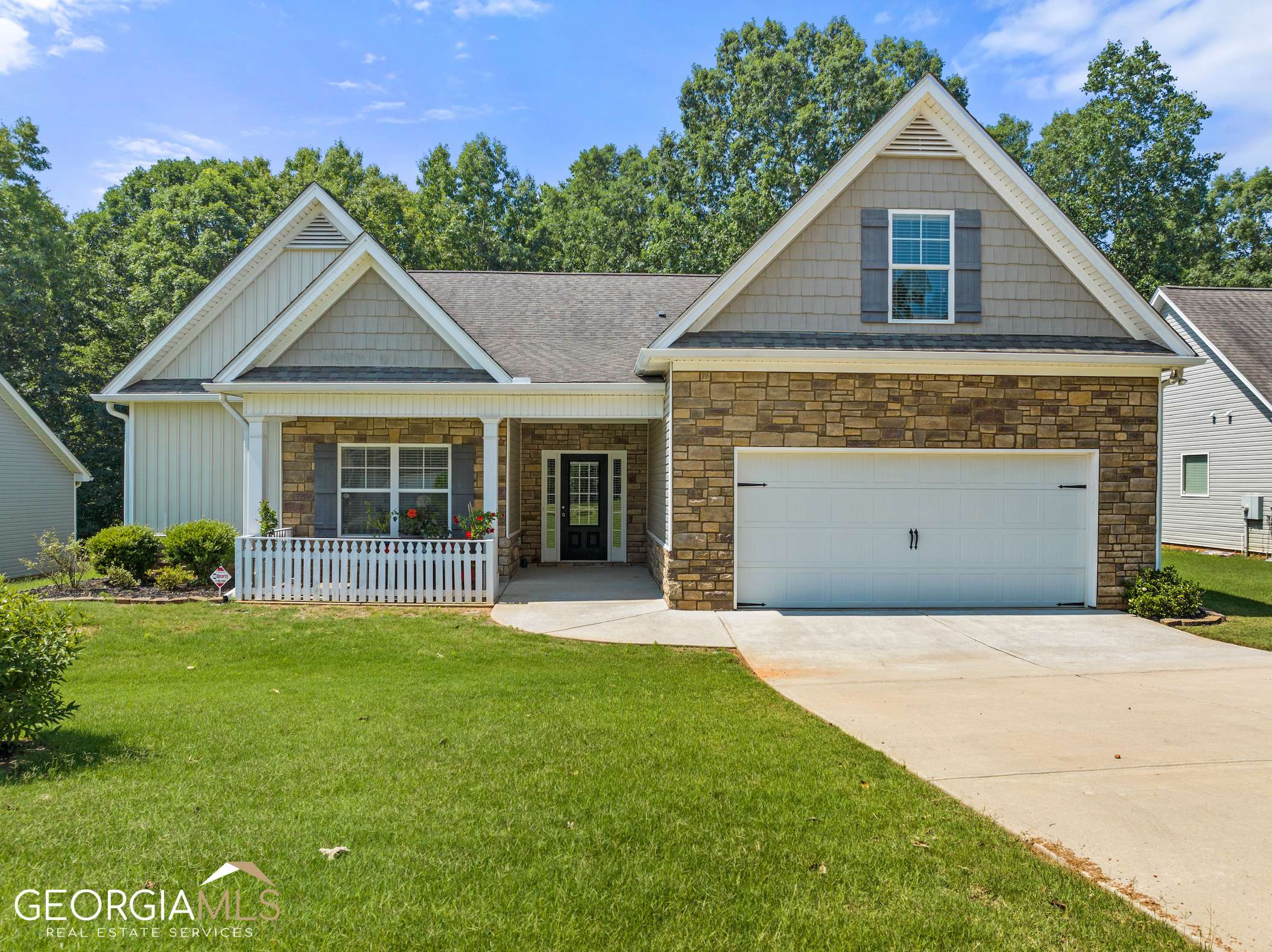 Flowery Branch, GA 30542,5672 Deep Creek CT