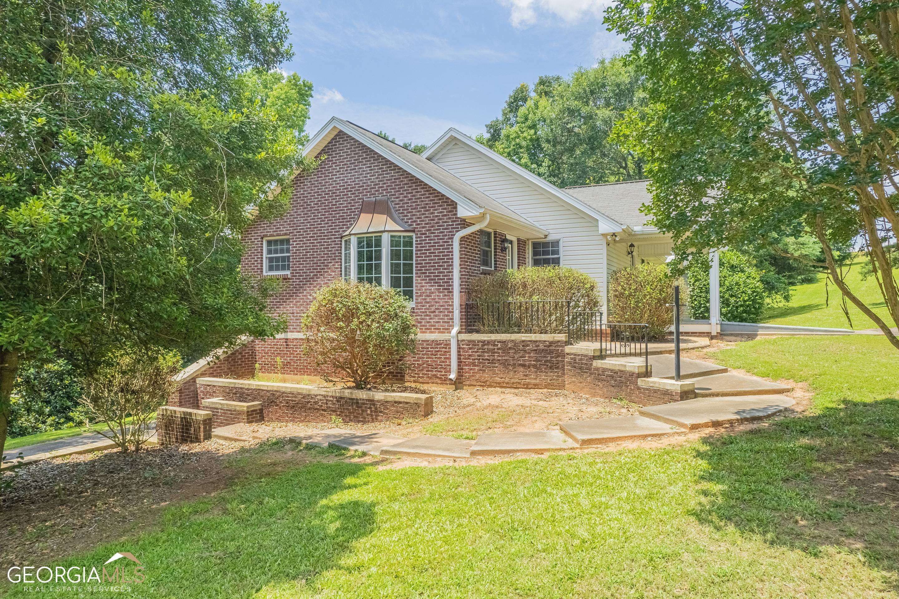 Royston, GA 30662,224 College Heights