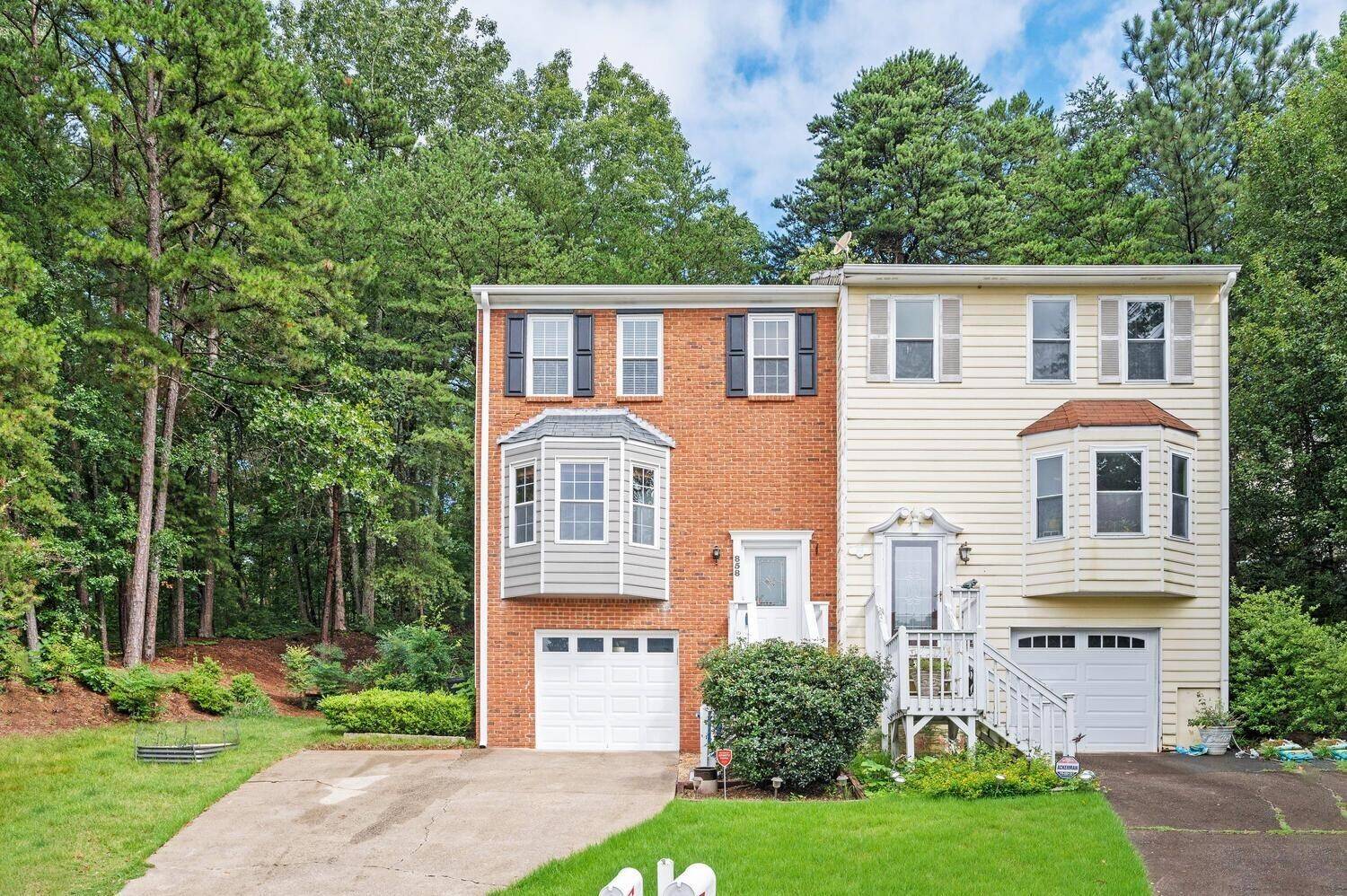 Marietta, GA 30062,858 Cedar Bluff CT