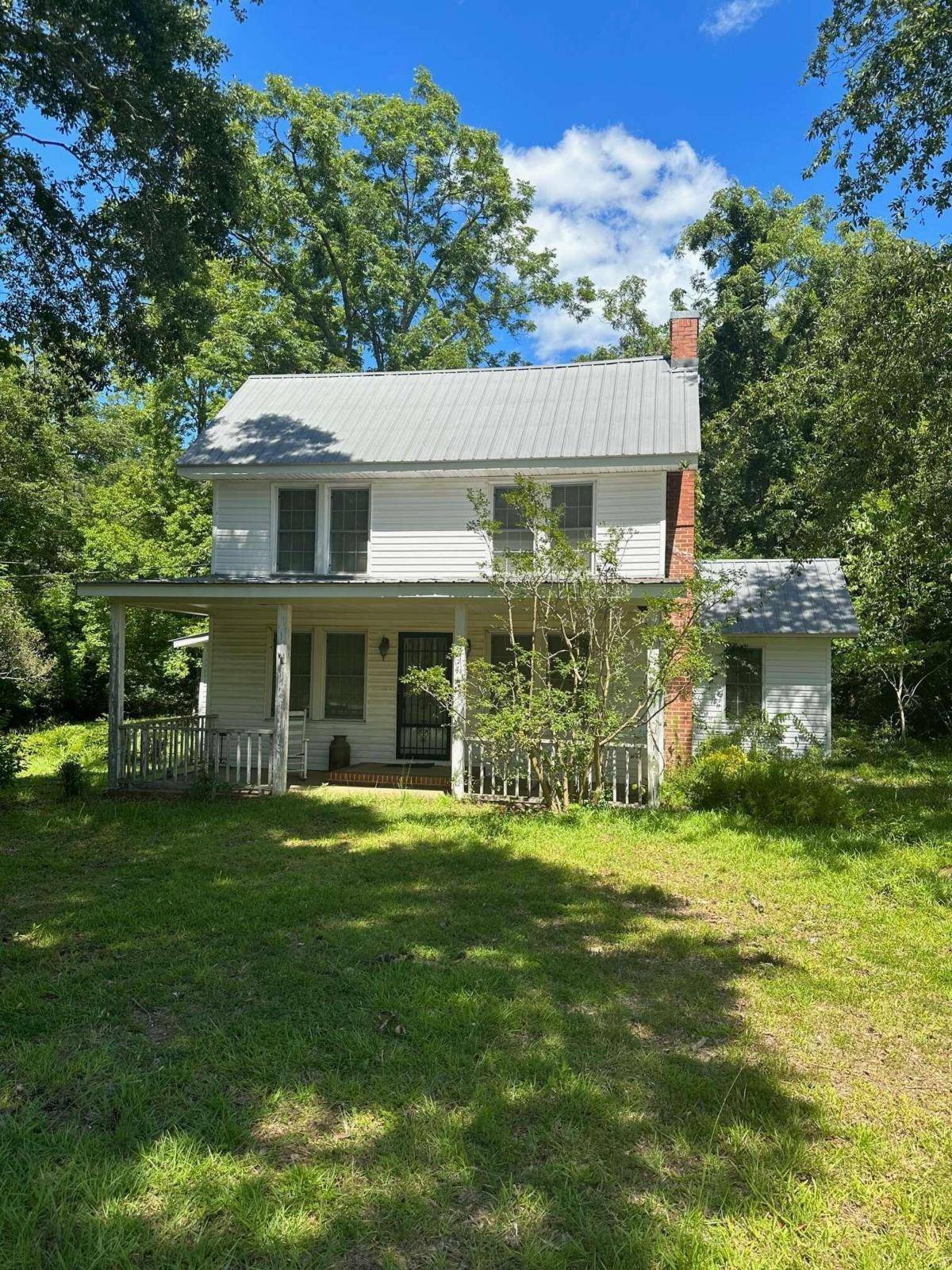 Tignall, GA 30668,114 N Pope ST