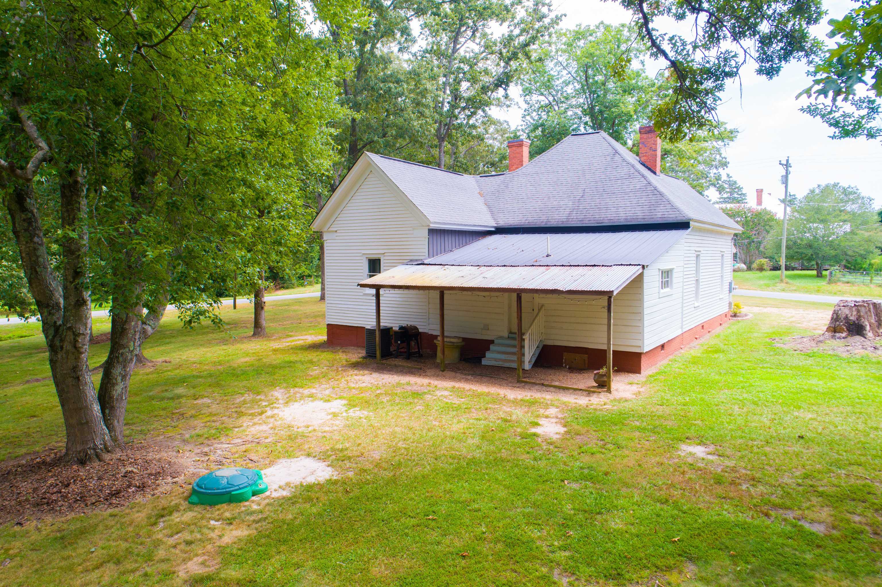 Bowdon, GA 30108,700 Kuglar RD