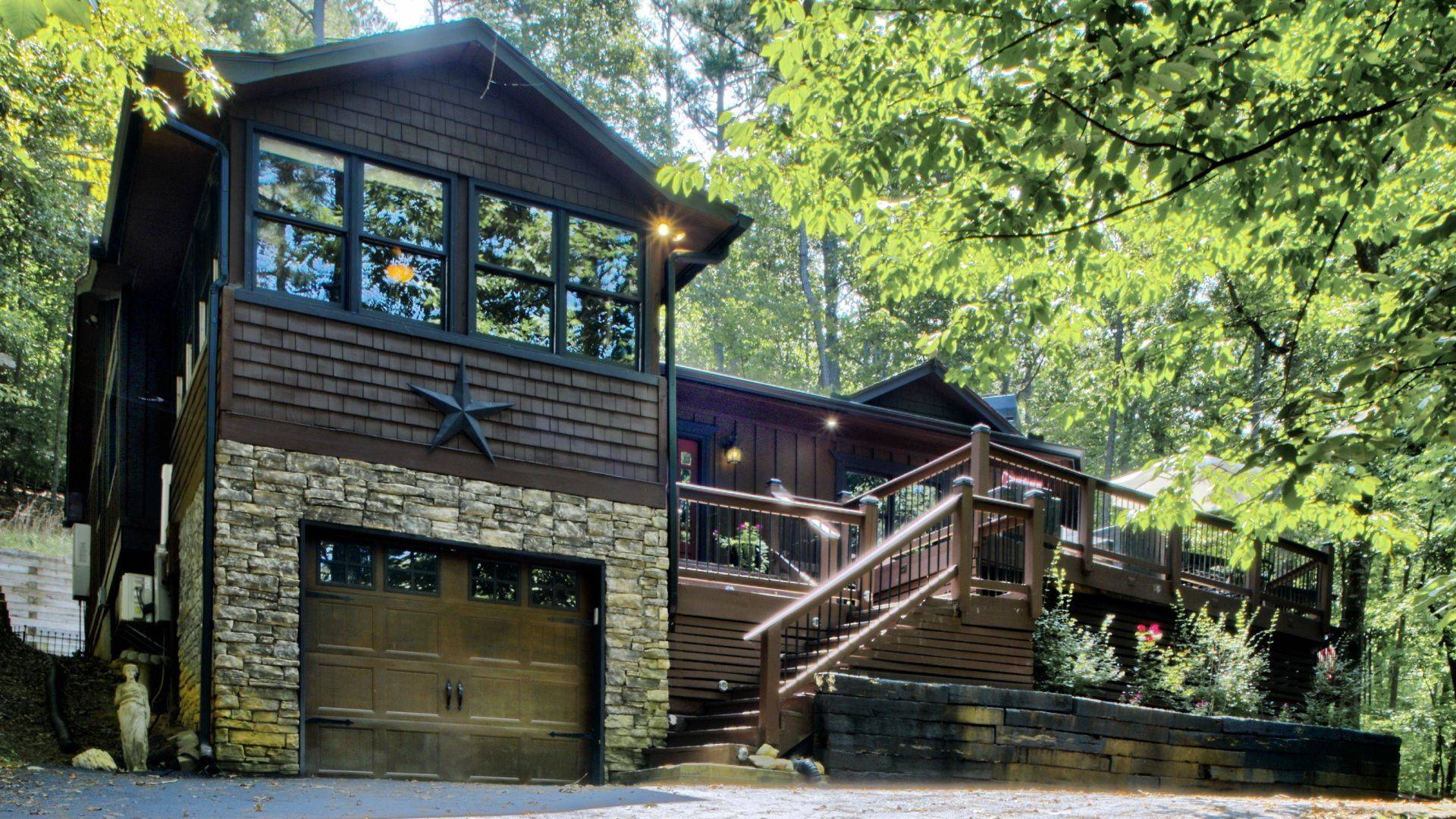 Ellijay, GA 30540,109 Agora LN