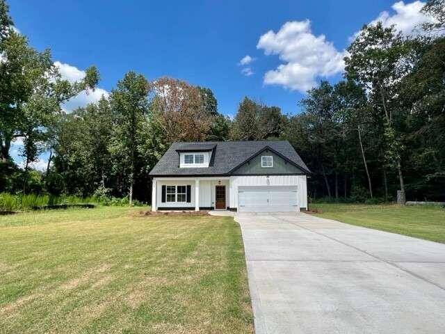 Comer, GA 30629,212 Live Oak LN