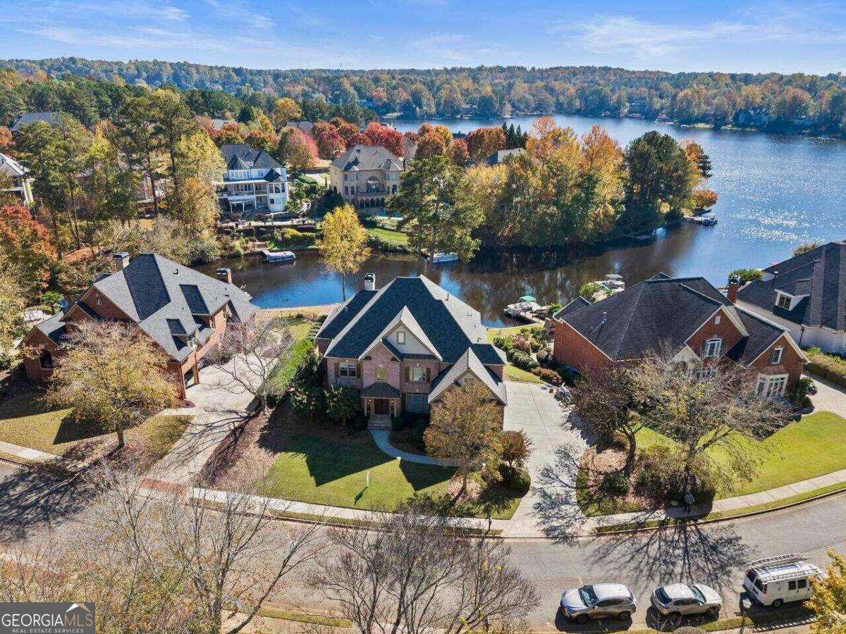 Alpharetta, GA 30005,2140 Lake Shore LNDG