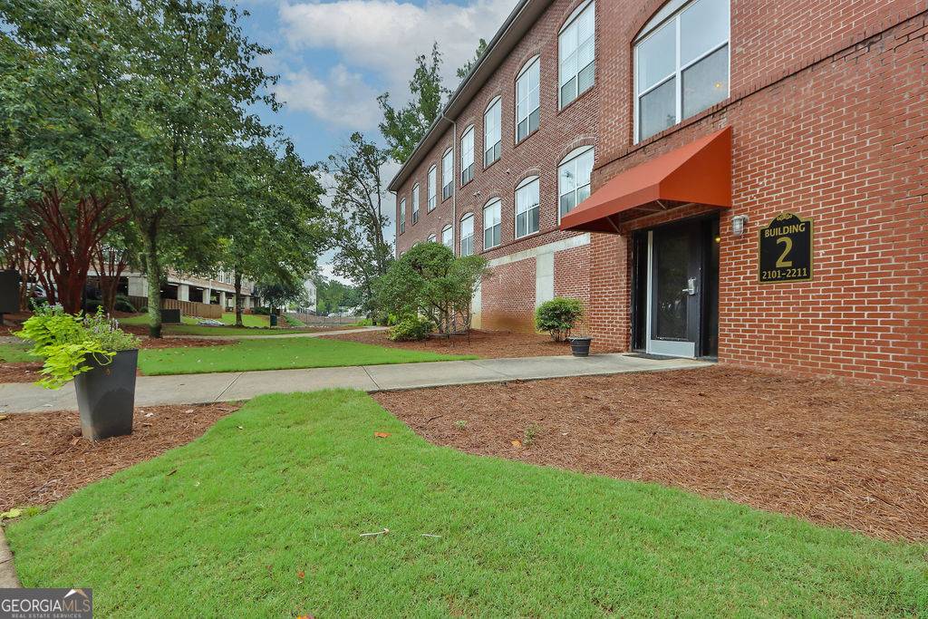 Marietta, GA 30060,445 N Sessions ST #2210