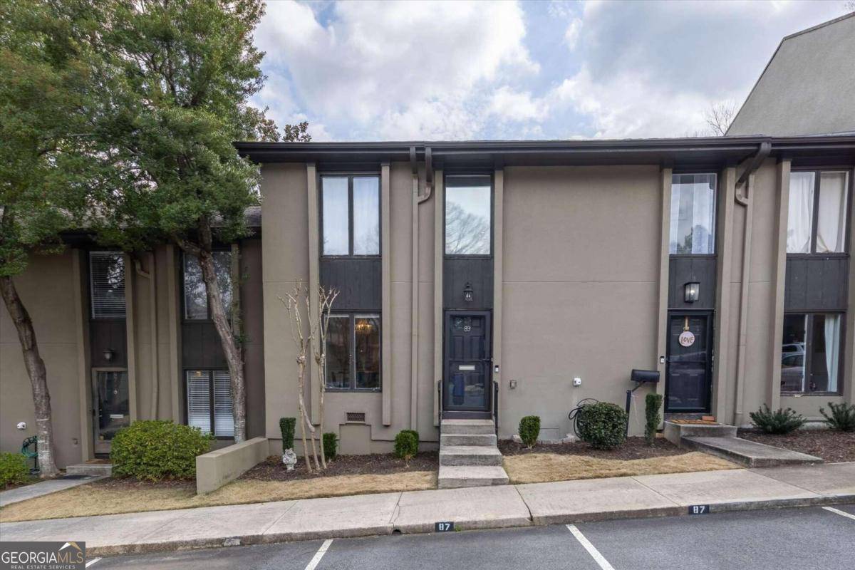 Atlanta, GA 30342,89 Ivy TRL NE