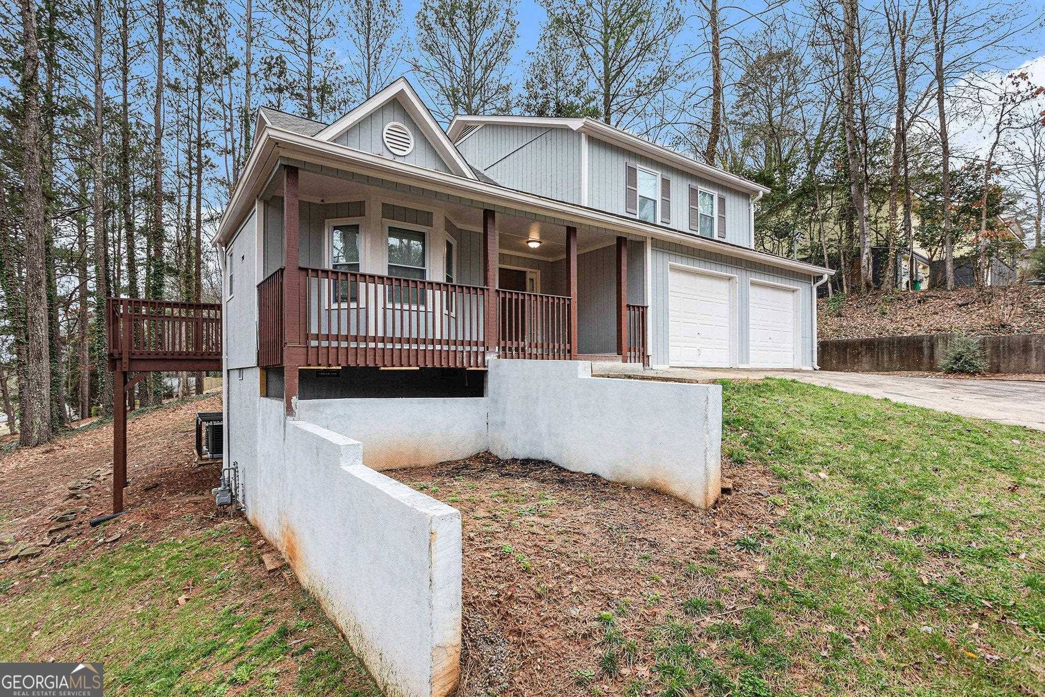 Stone Mountain, GA 30088,1703 Canberra DR