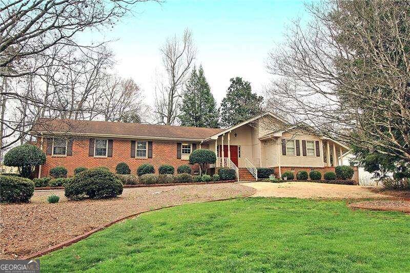 Marietta, GA 30064,3331 Hickory Crest DR NW