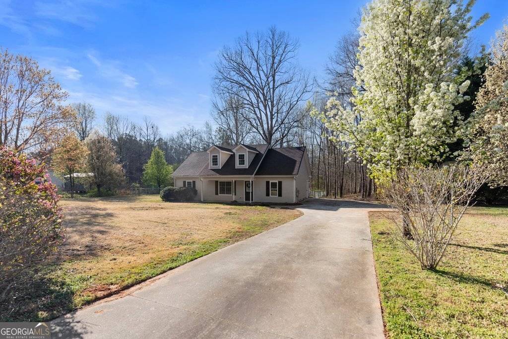 Milner, GA 30257,141 Whispering Pines TRL