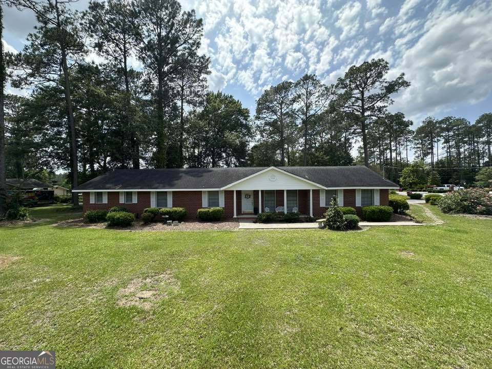 Baxley, GA 31513,88 Clifton RD