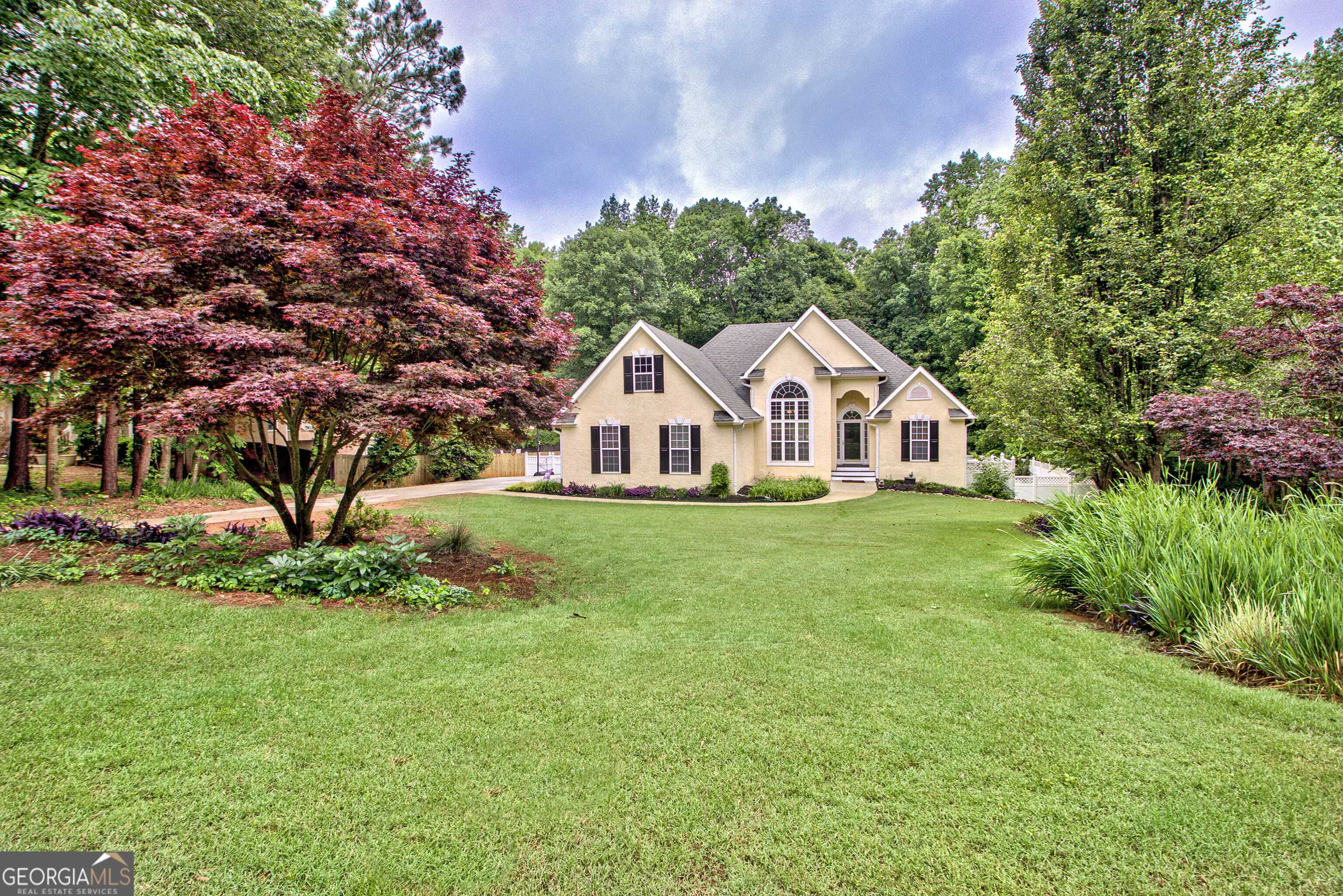 Newnan, GA 30265,300 Mossy HOLW