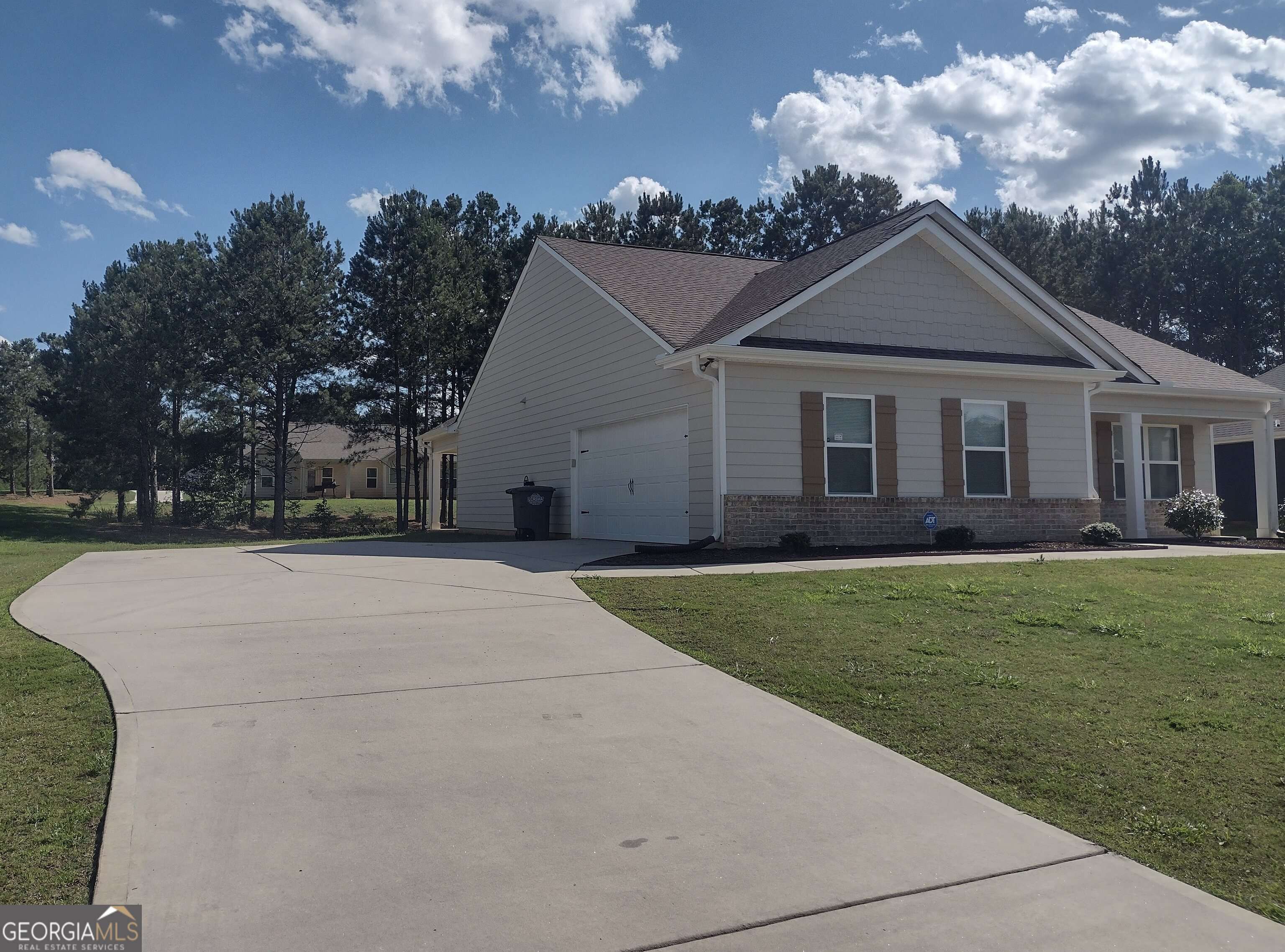 Milner, GA 30257,159 Meadowbrooke DR