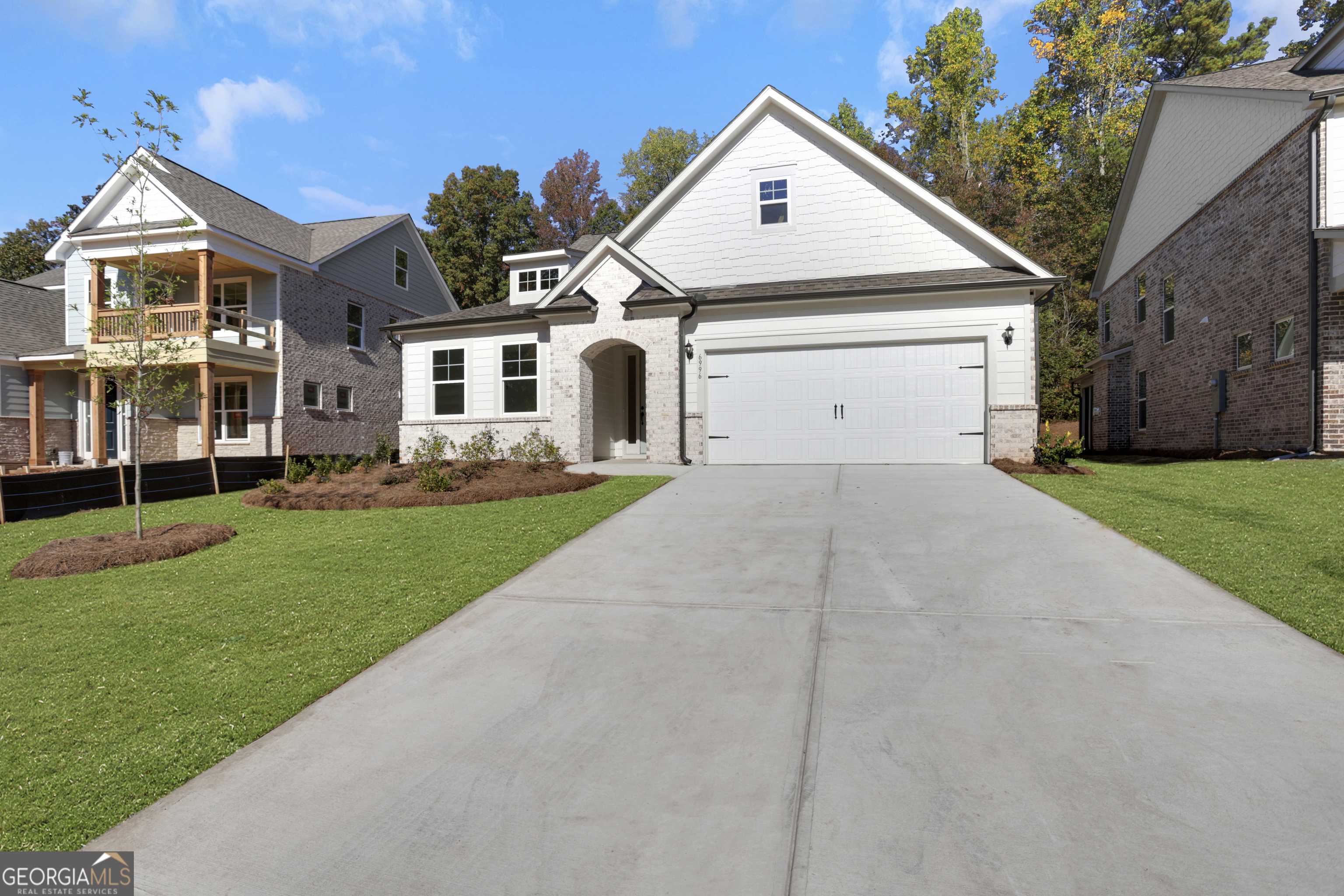 Flowery Branch, GA 30542,6996 Manchester DR