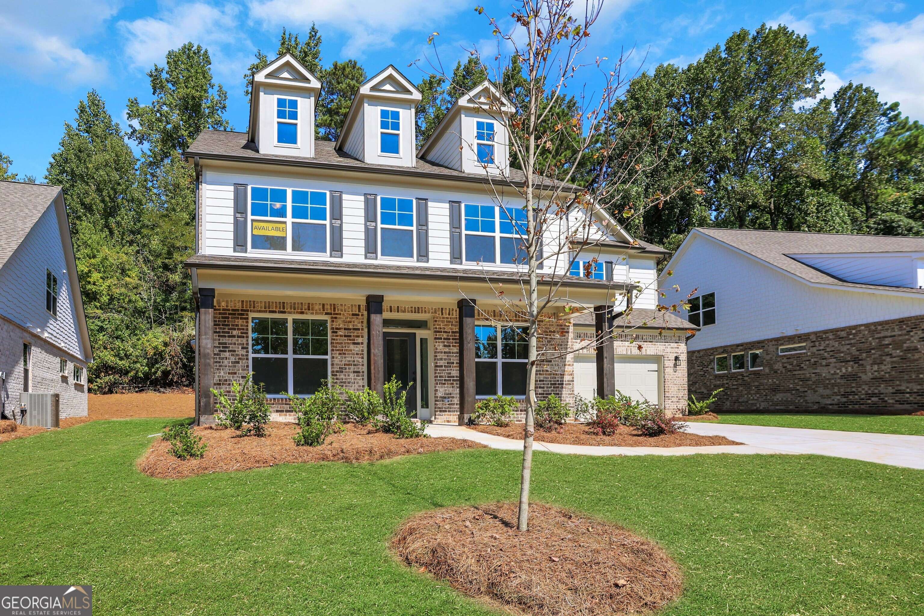 Flowery Branch, GA 30542,6992 Manchester DR