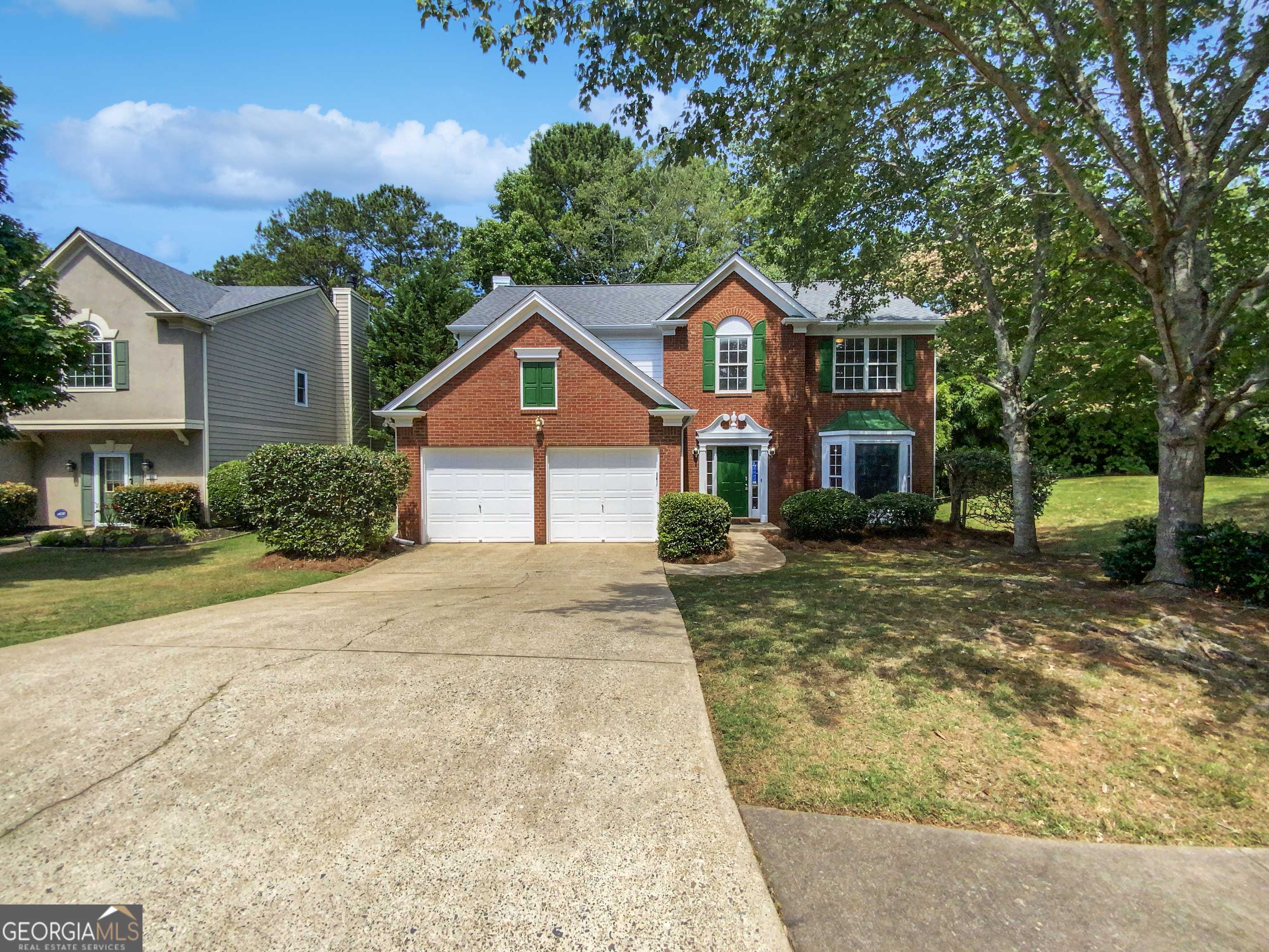 Roswell, GA 30075,5000 Foxberry LN