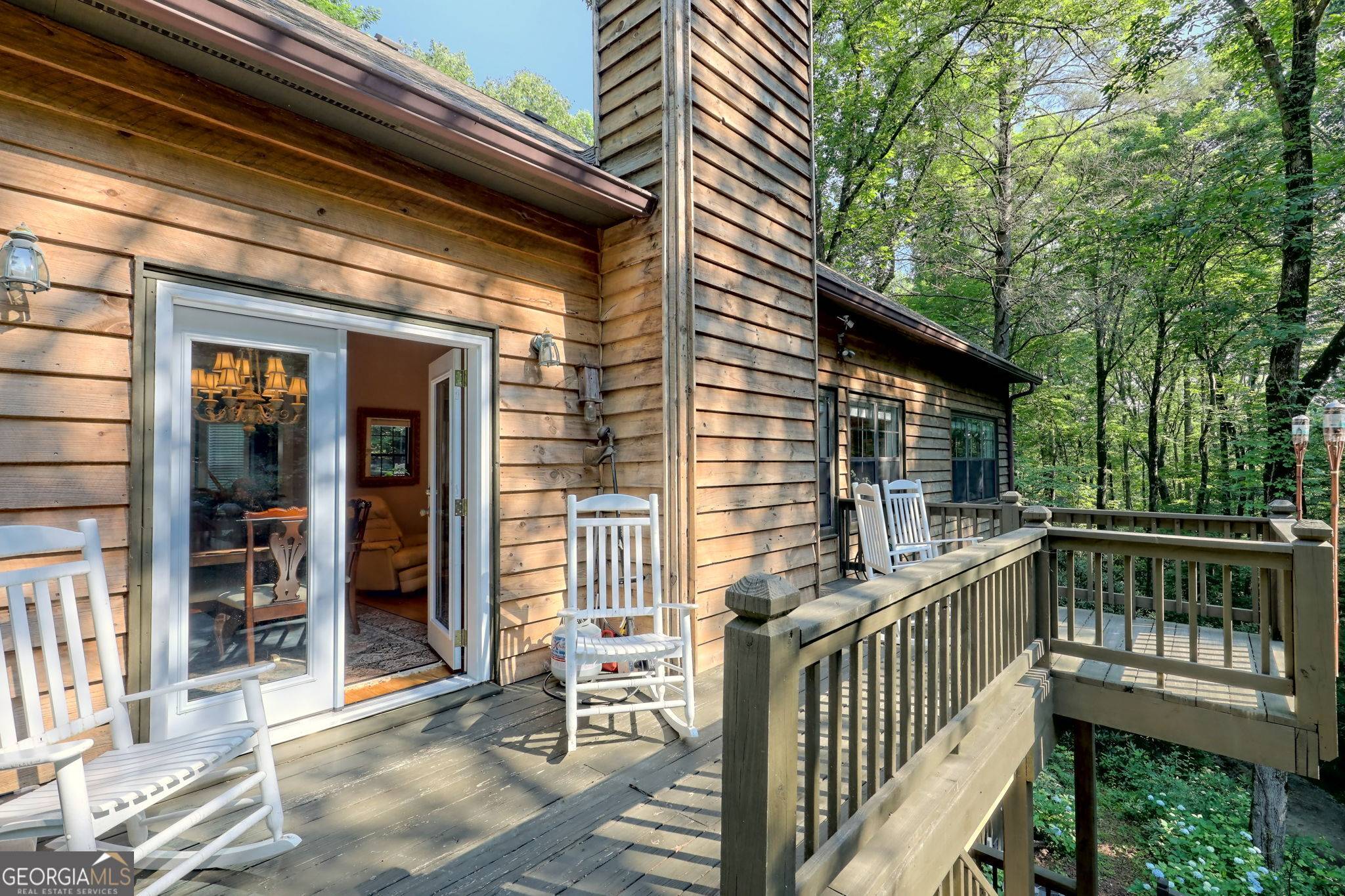 Rabun Gap, GA 30568,165 Chickasaw LN