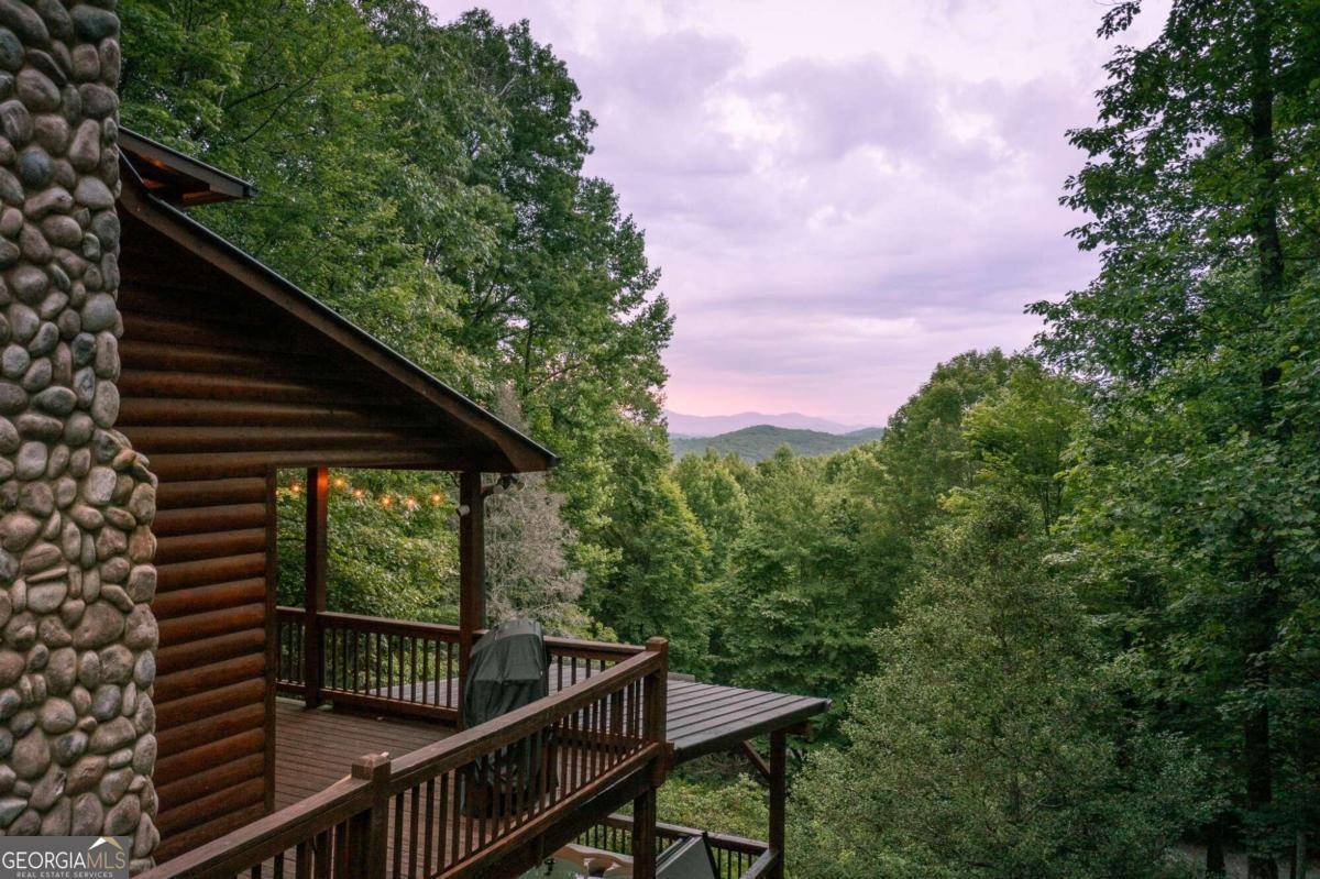 Blue Ridge, GA 30513,384 Mountain Highland CT