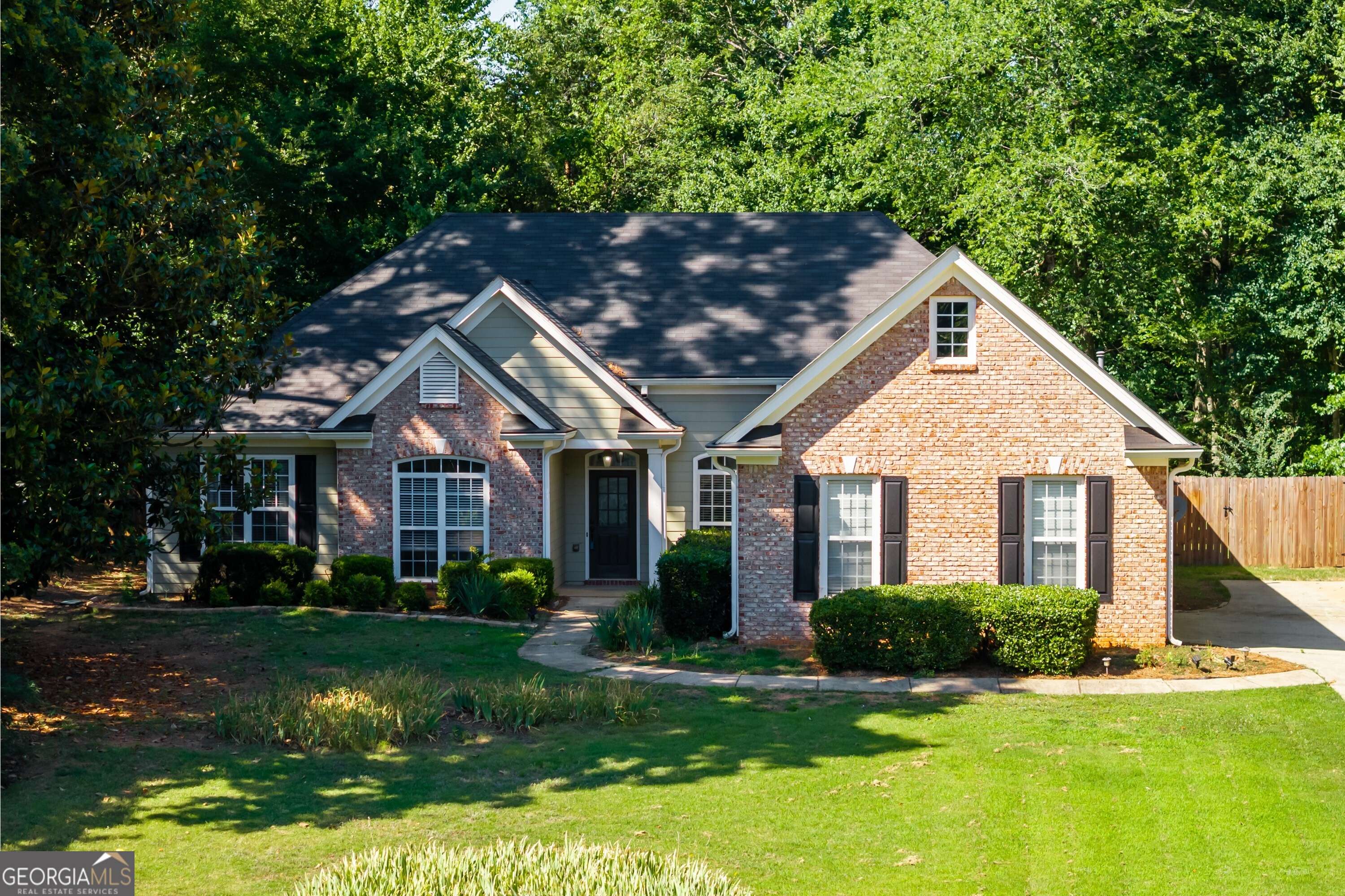 Flowery Branch, GA 30542,6326 Green Oak RDG