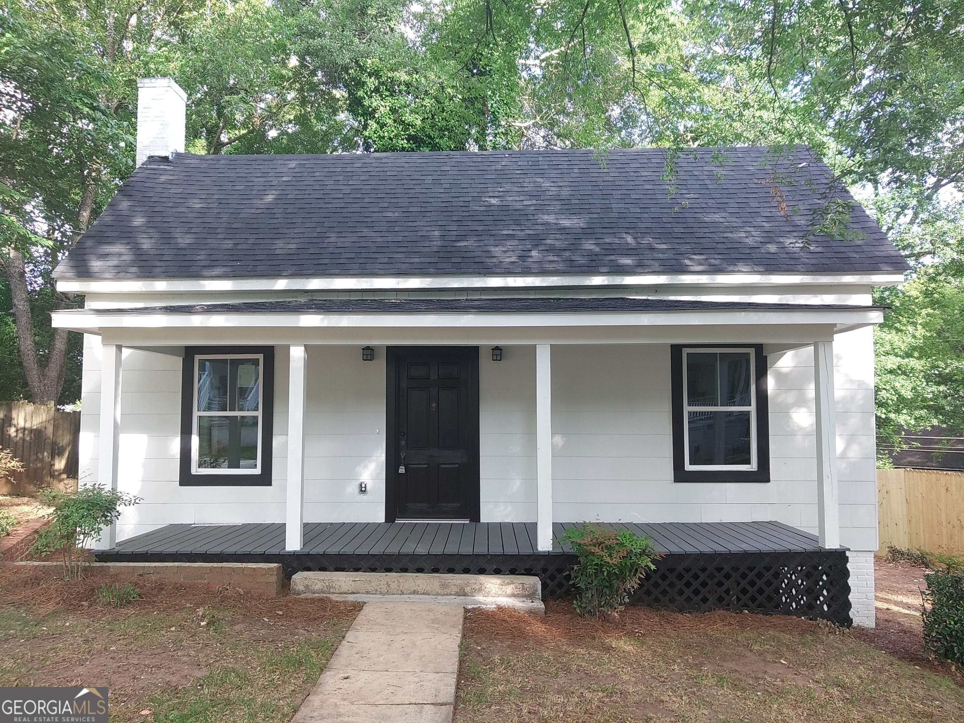 Porterdale, GA 30014,4 Elm ST